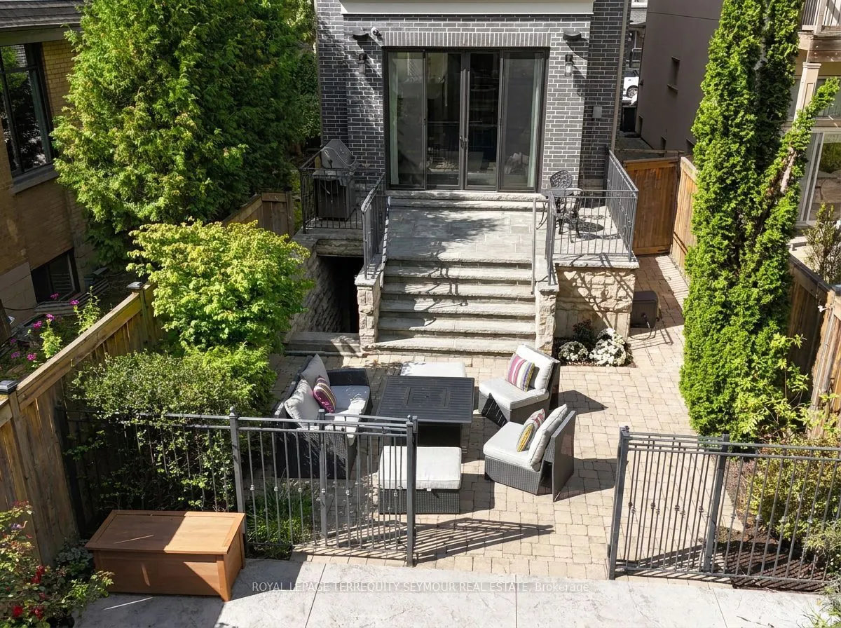 69 Taunton Road