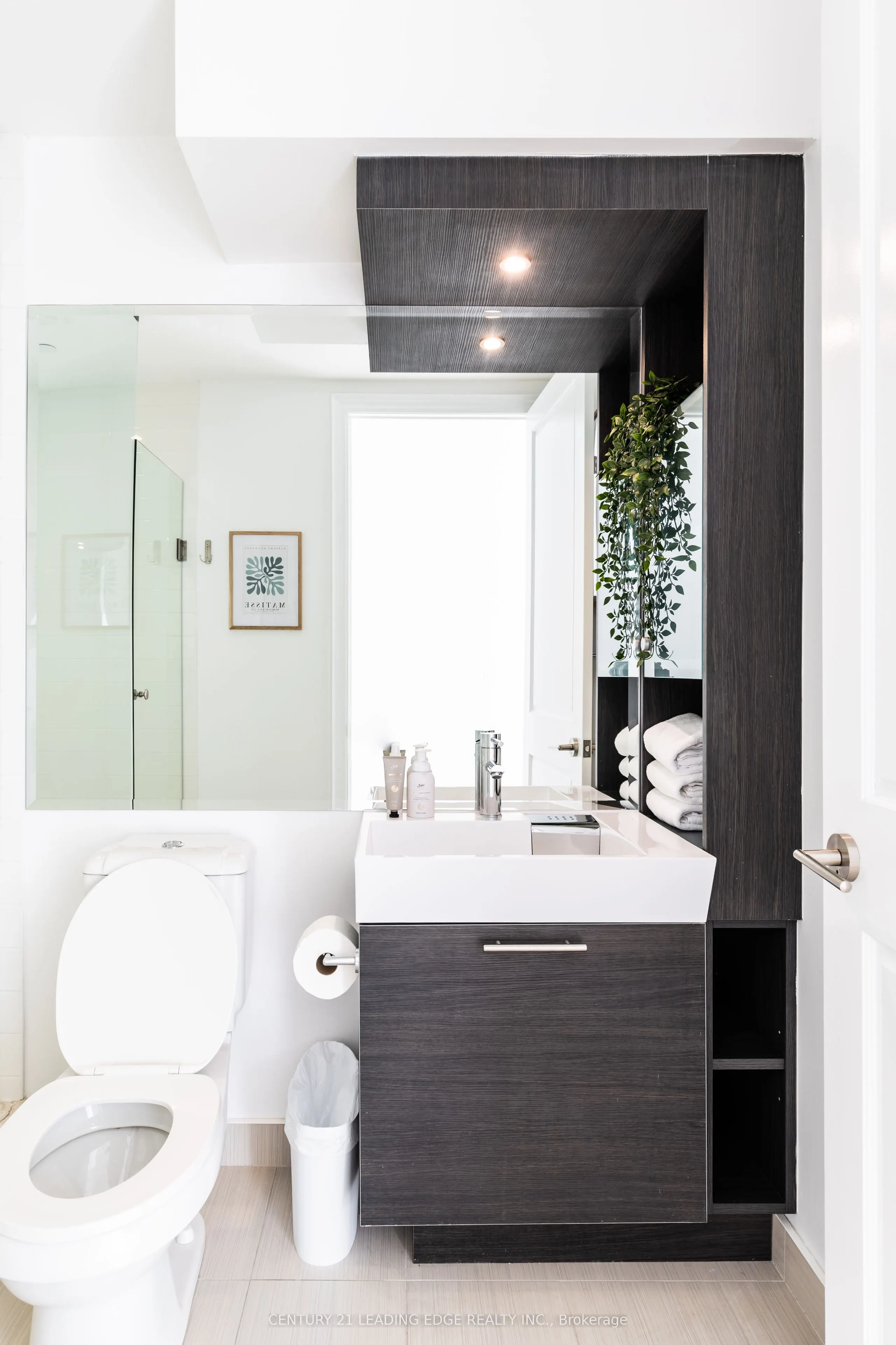 388 Yonge Street #7310