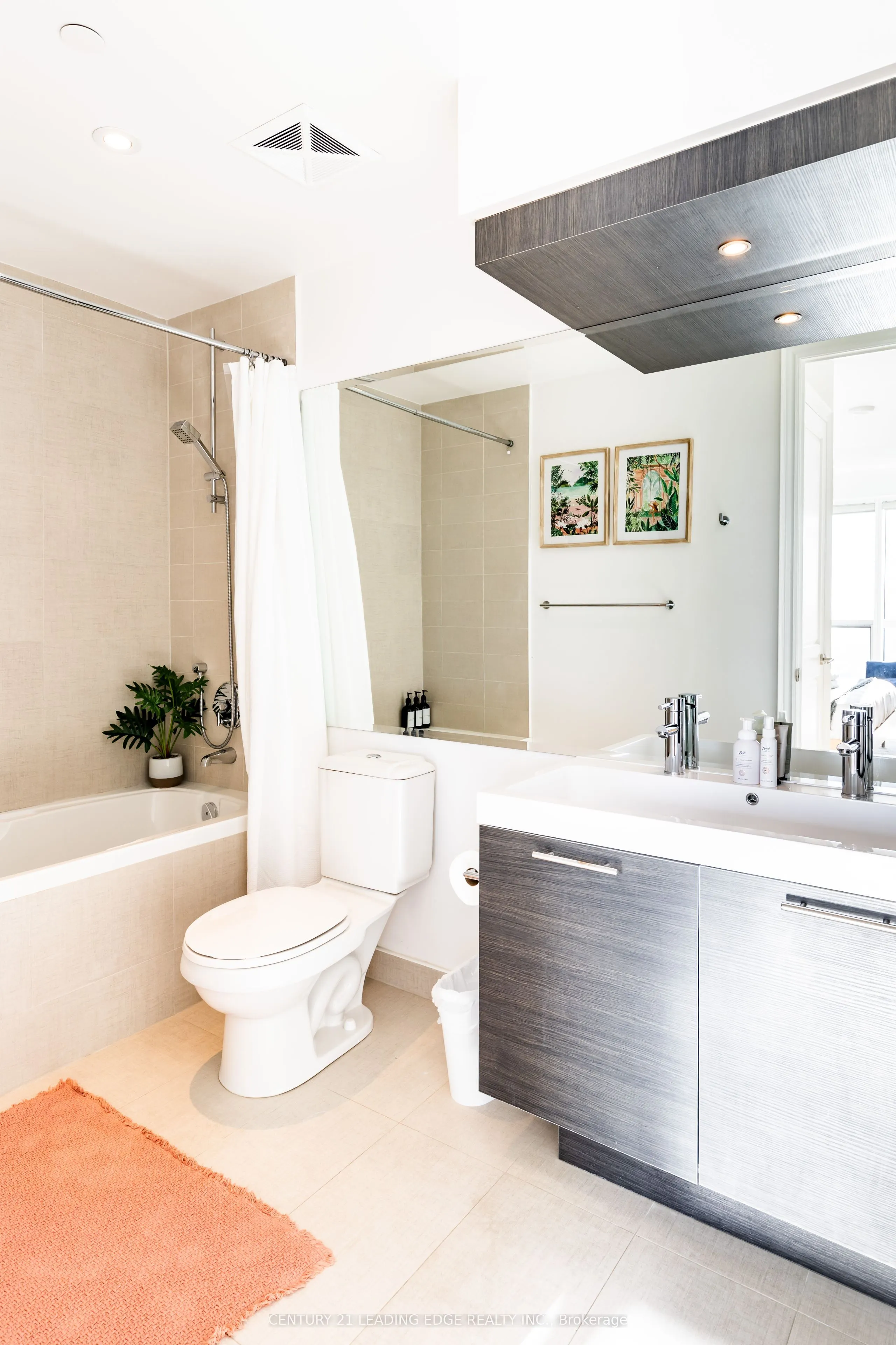 388 Yonge Street #7310