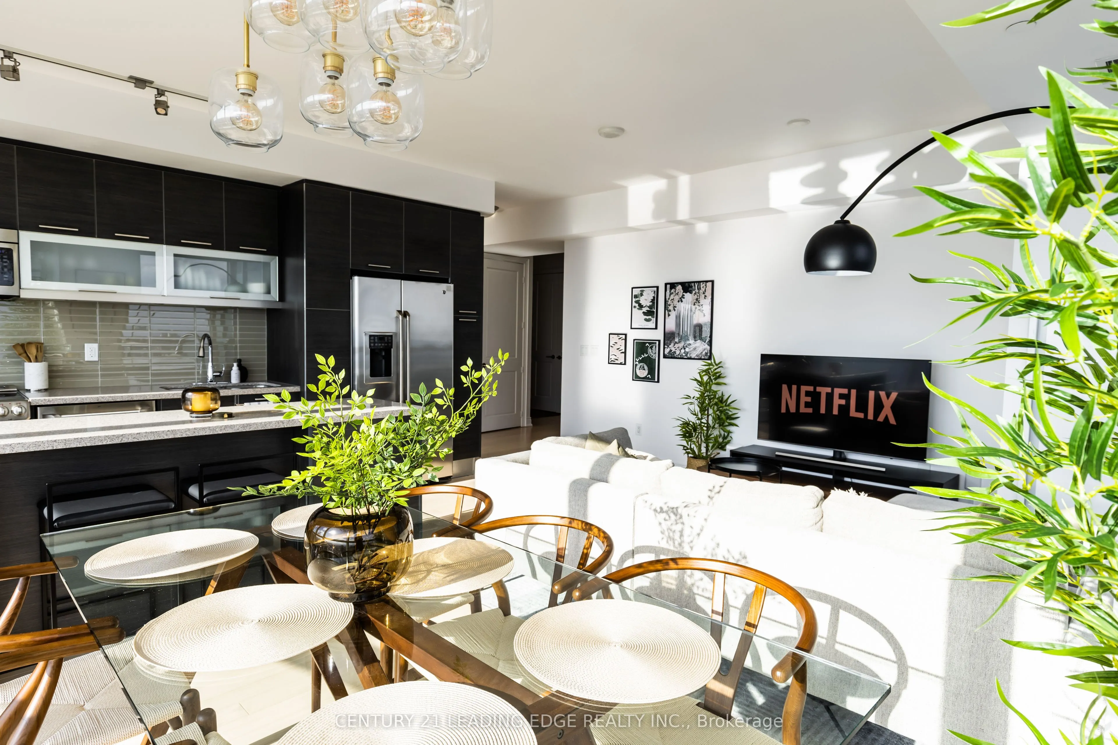 388 Yonge Street #7310