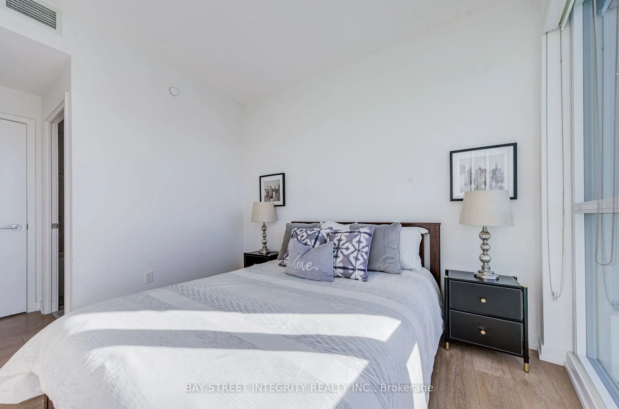 117 McMahon Drive #303