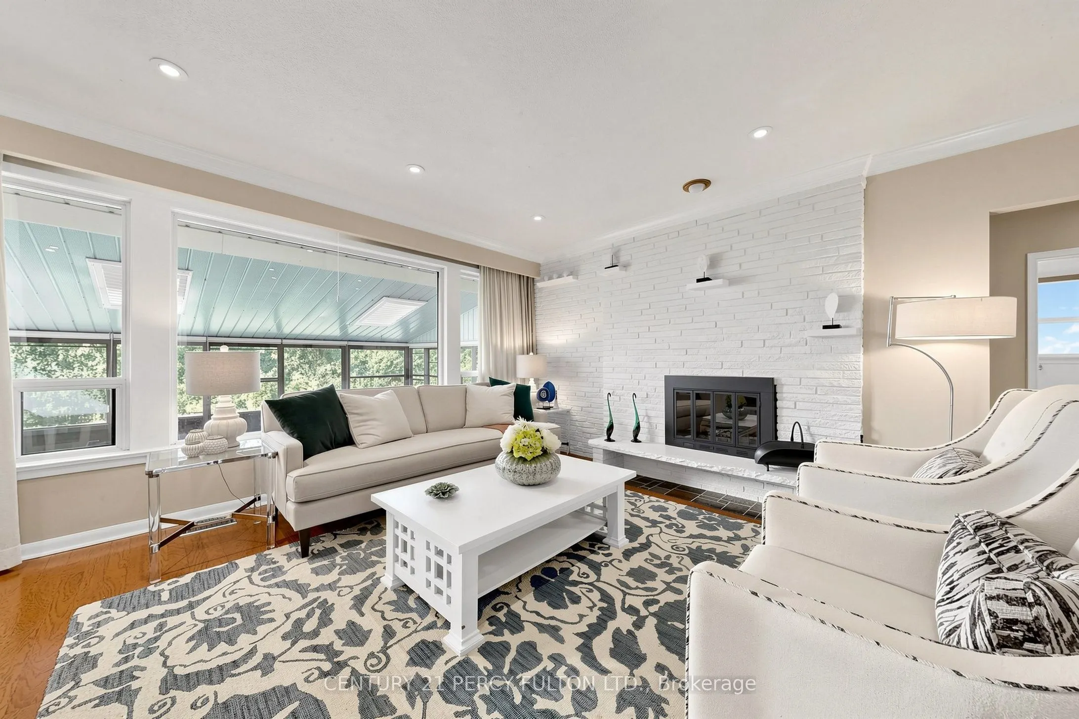 8 Wallbridge Court