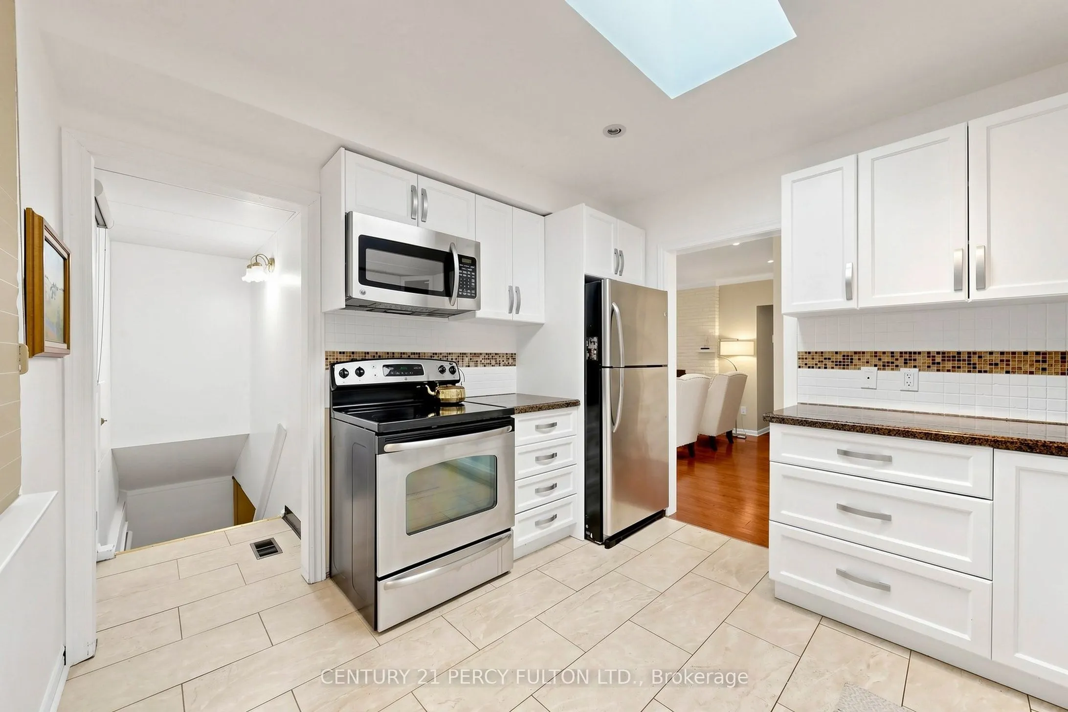 8 Wallbridge Court