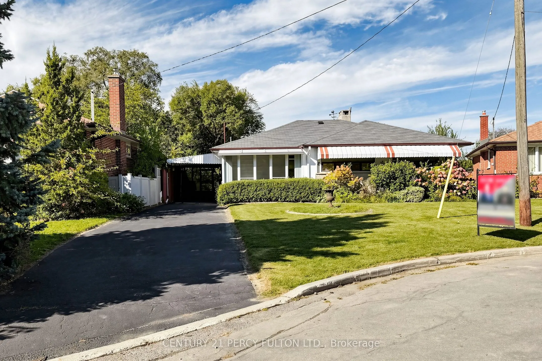 8 Wallbridge Court
