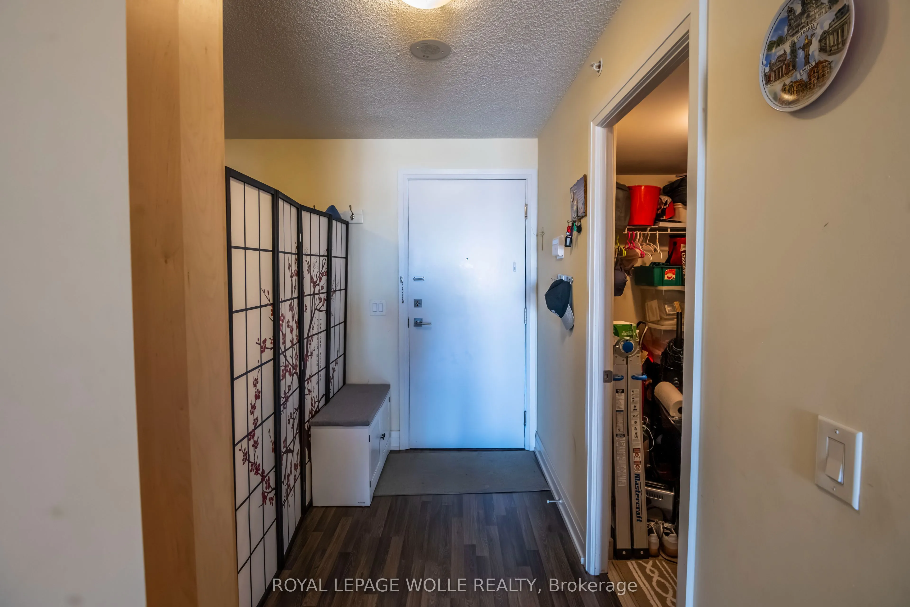 555 Wilson Avenue #E409