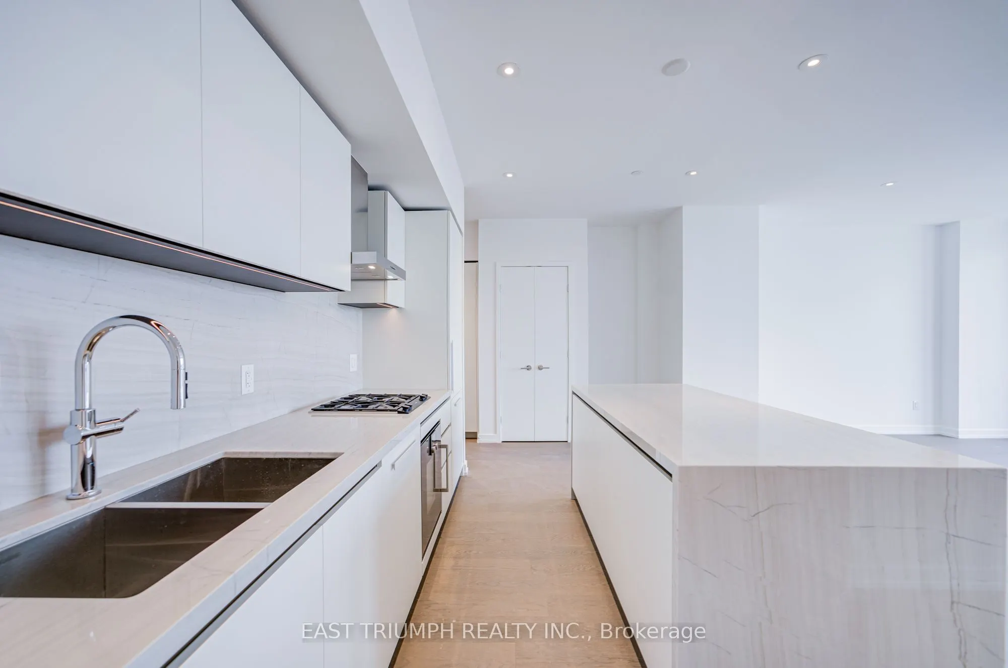 1315 BAY Street #2102