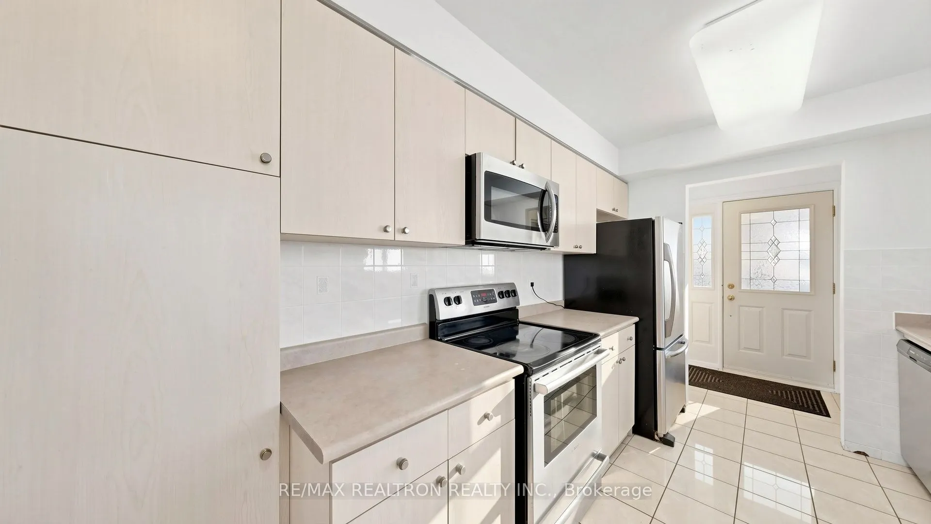 23 Lesgay Crescent