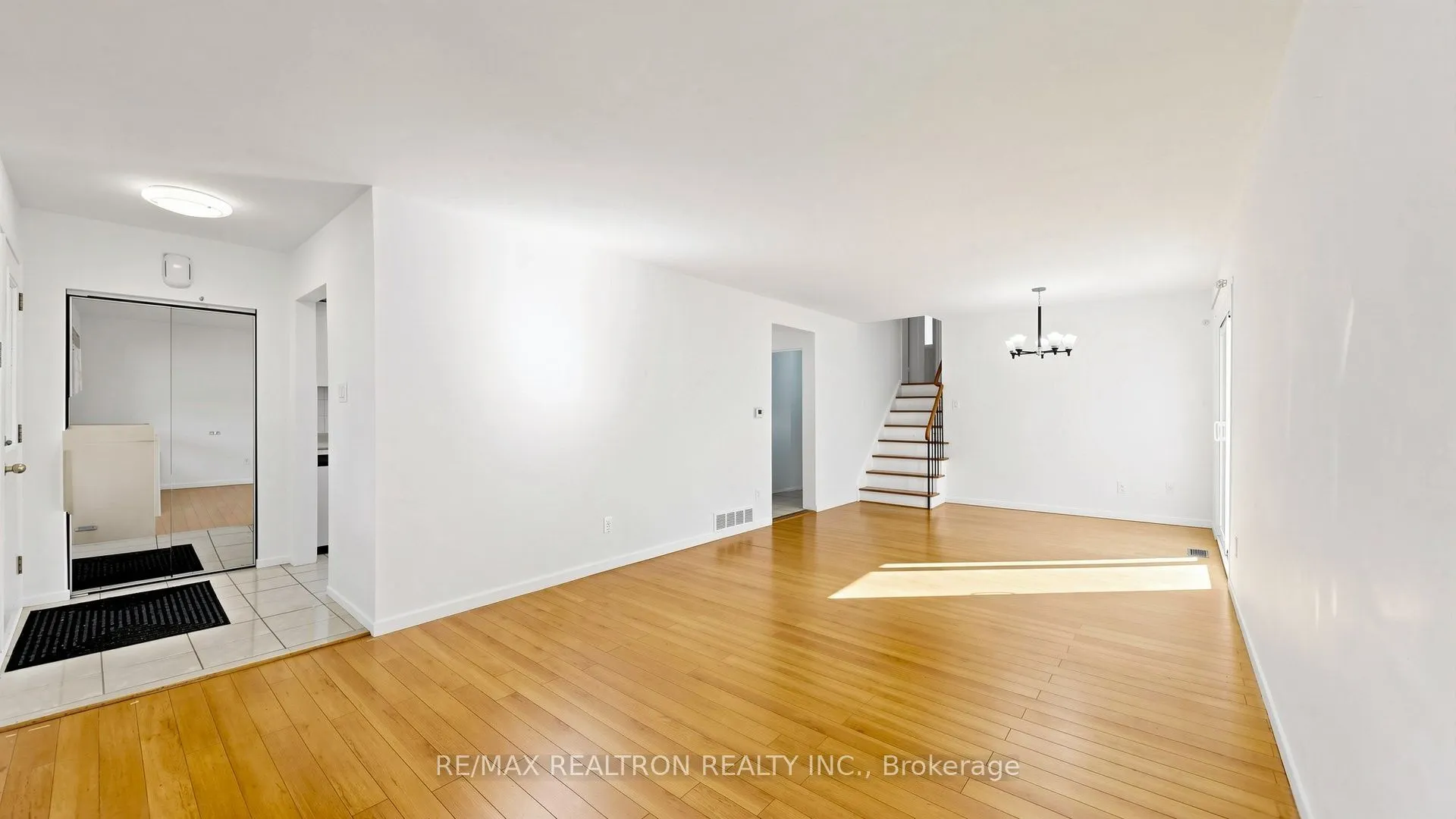 23 Lesgay Crescent