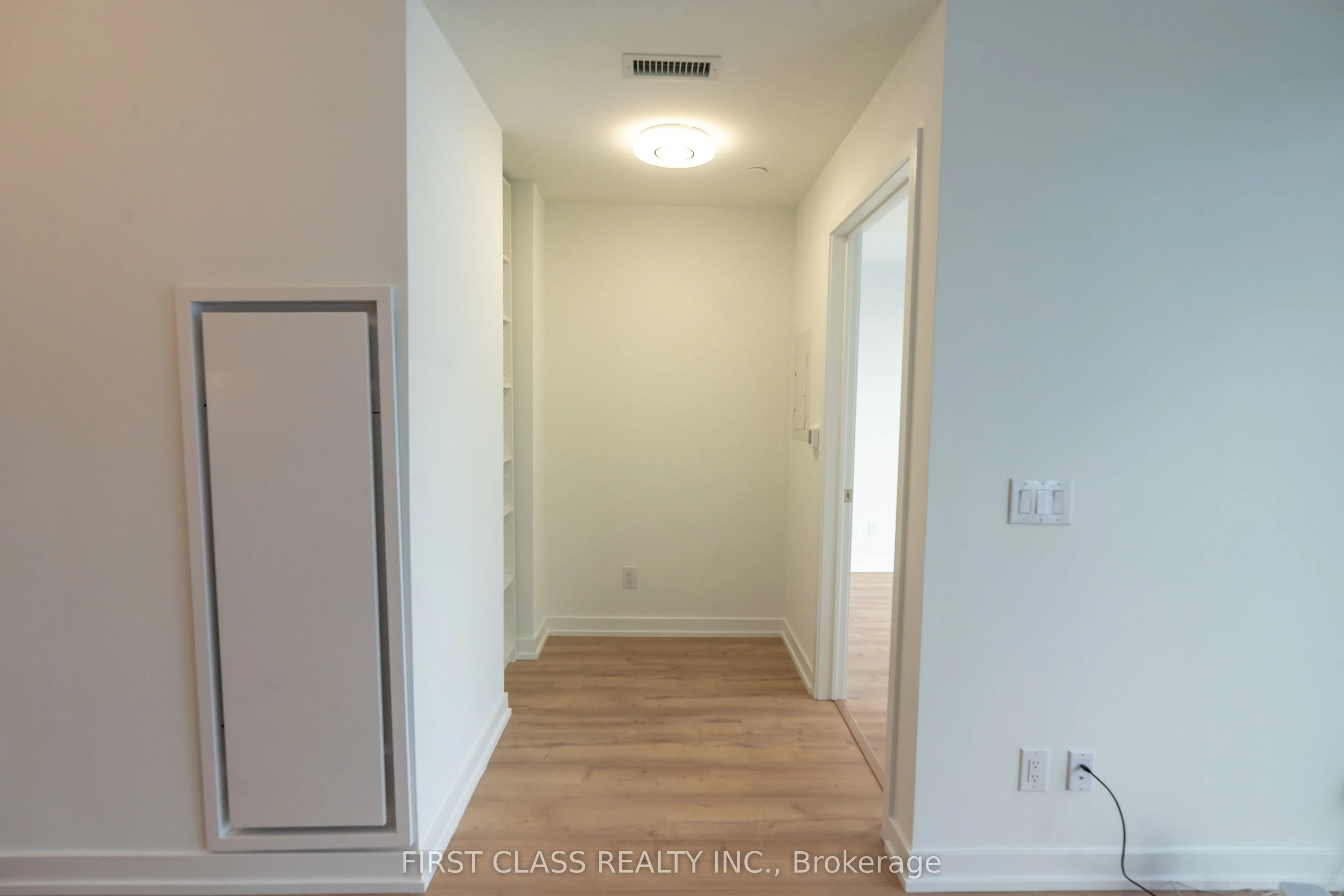 135 East Liberty Street #1412