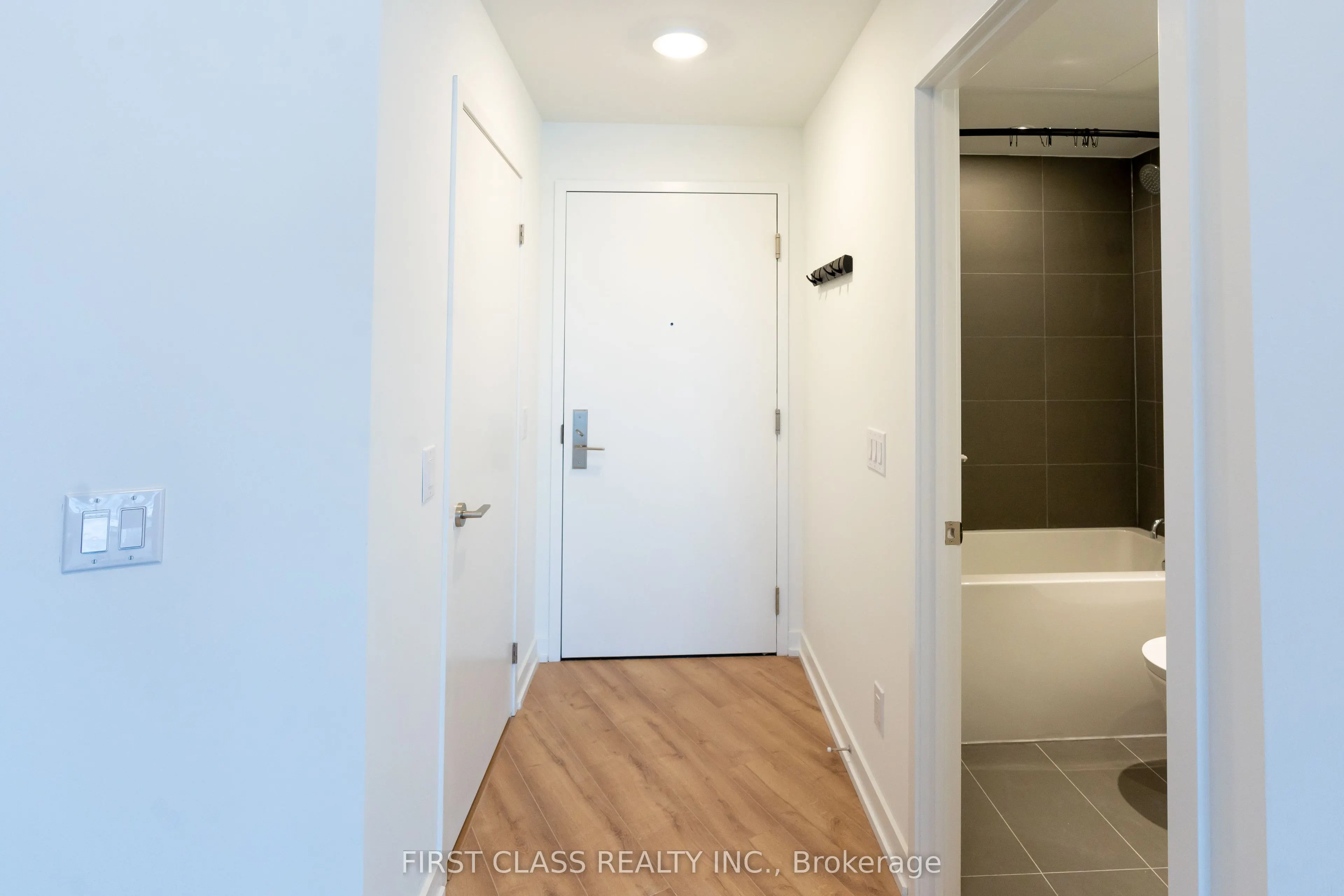 135 East Liberty Street #1412