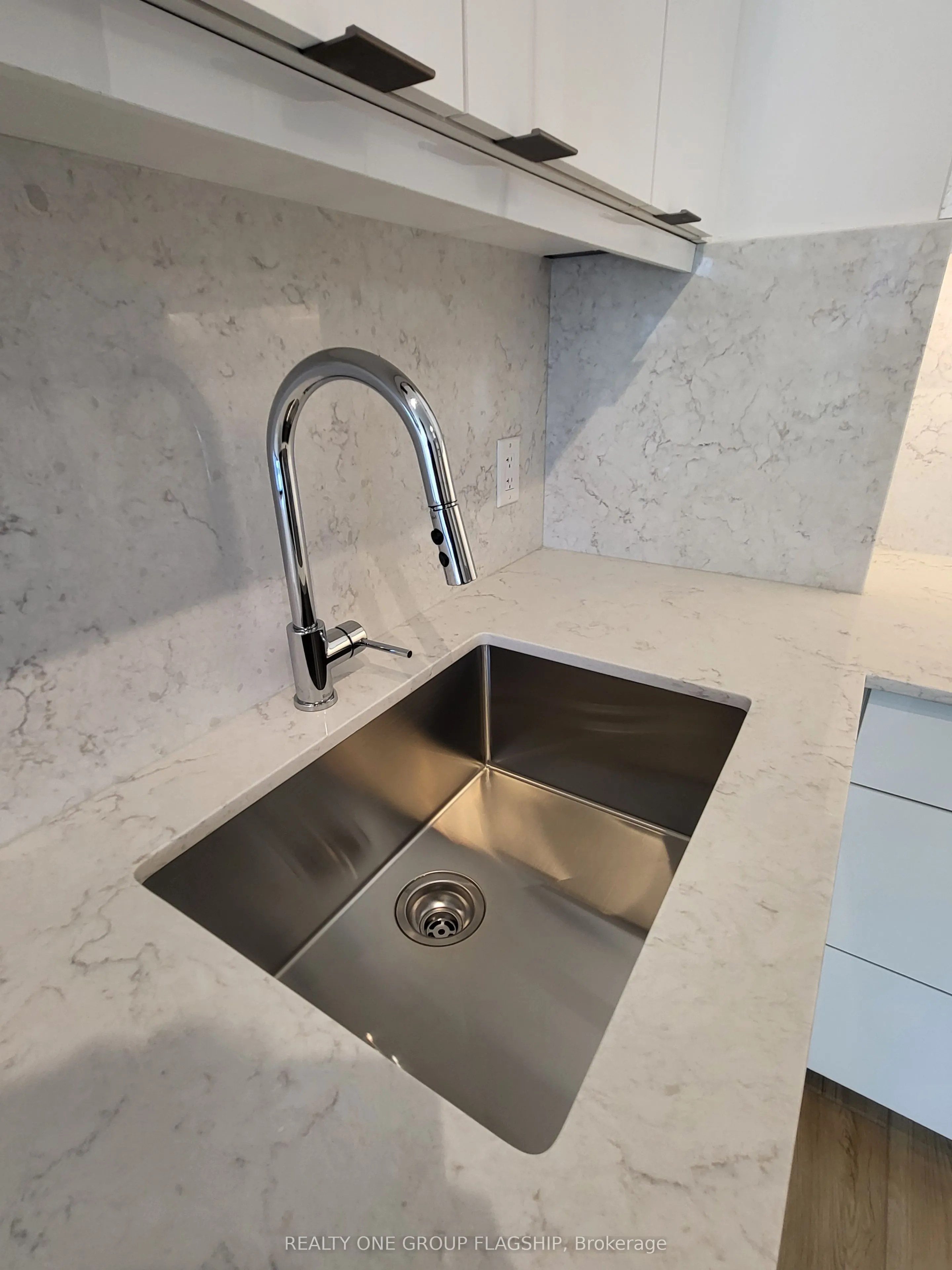 700 Sheppard Avenue W #618