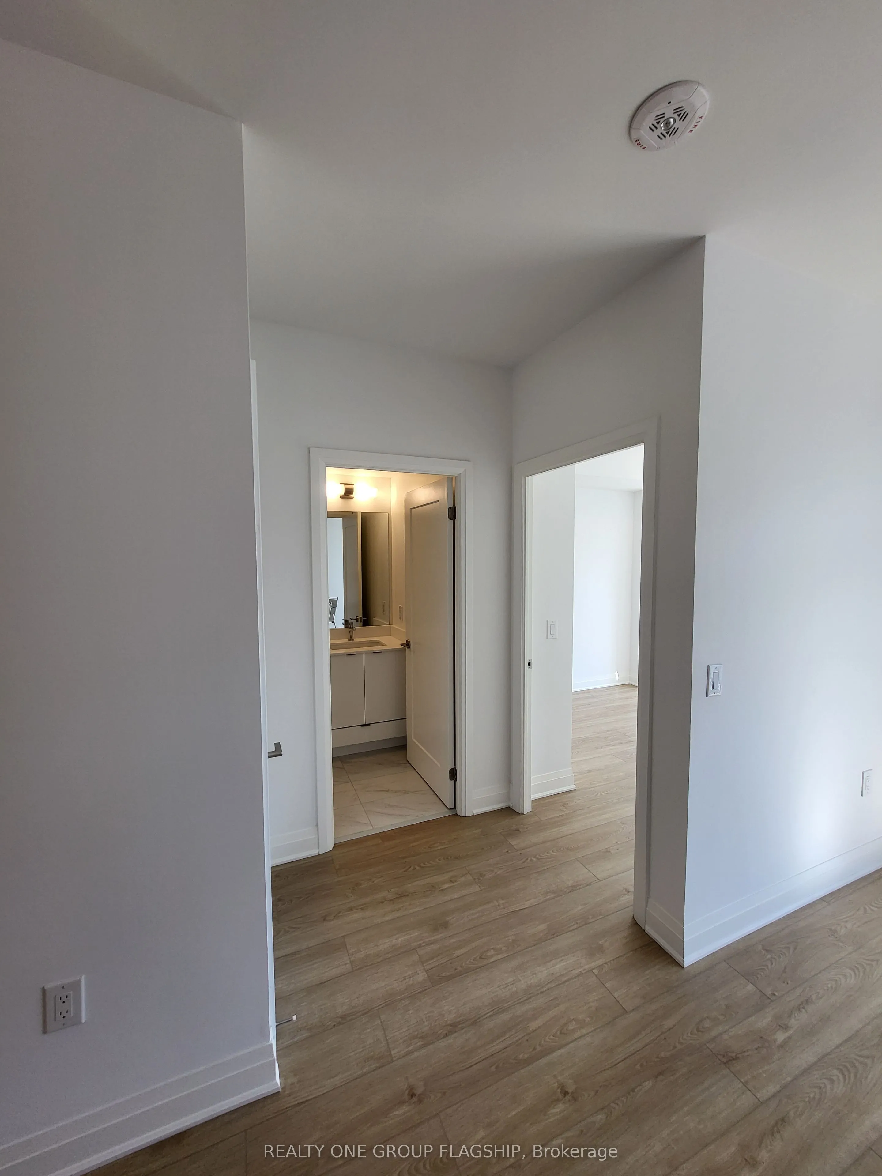 700 Sheppard Avenue W #618