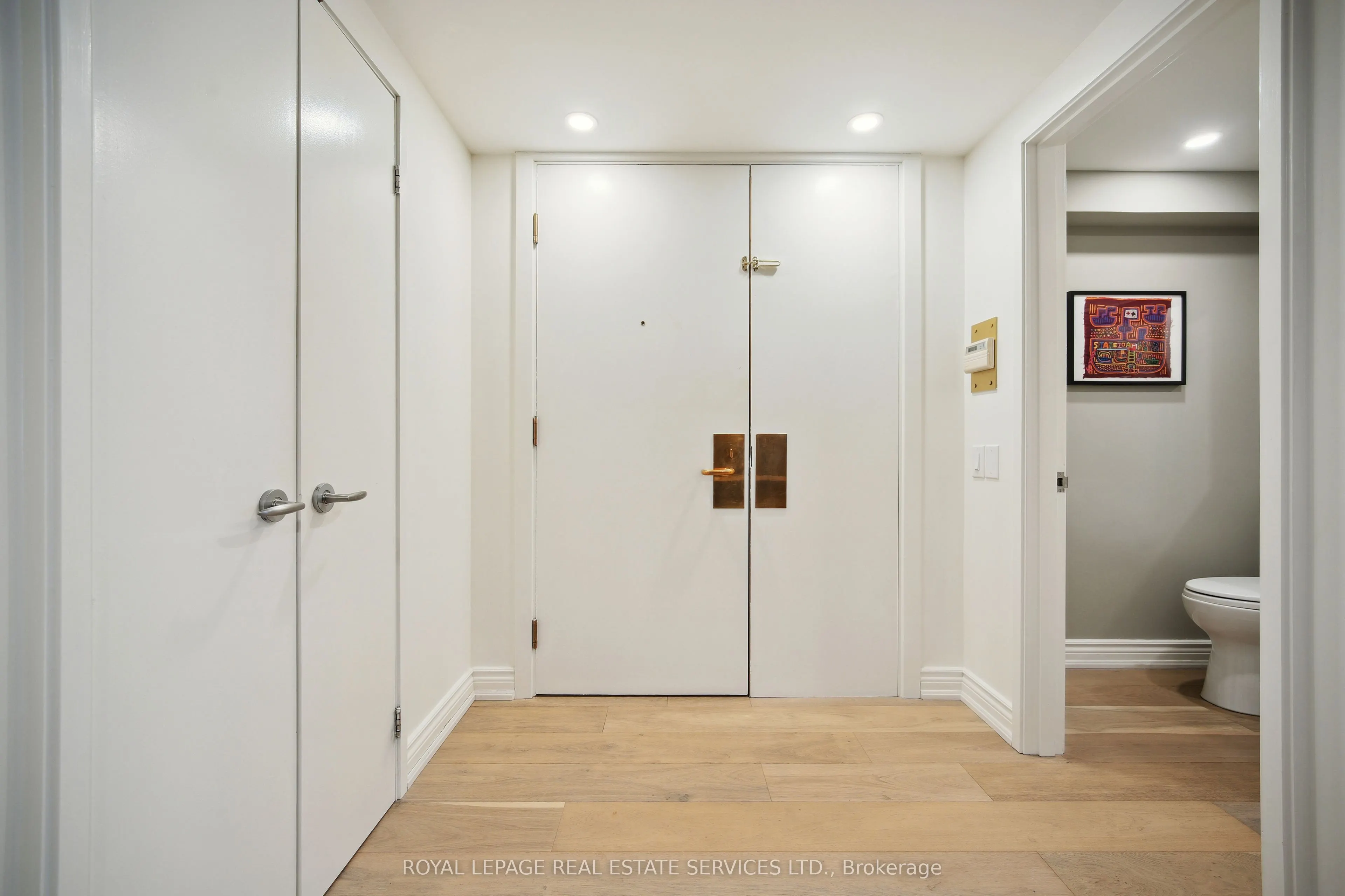 480 Queens Quay W #601