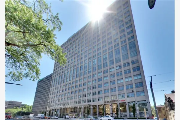 111 St. Clair Avenue W #1607