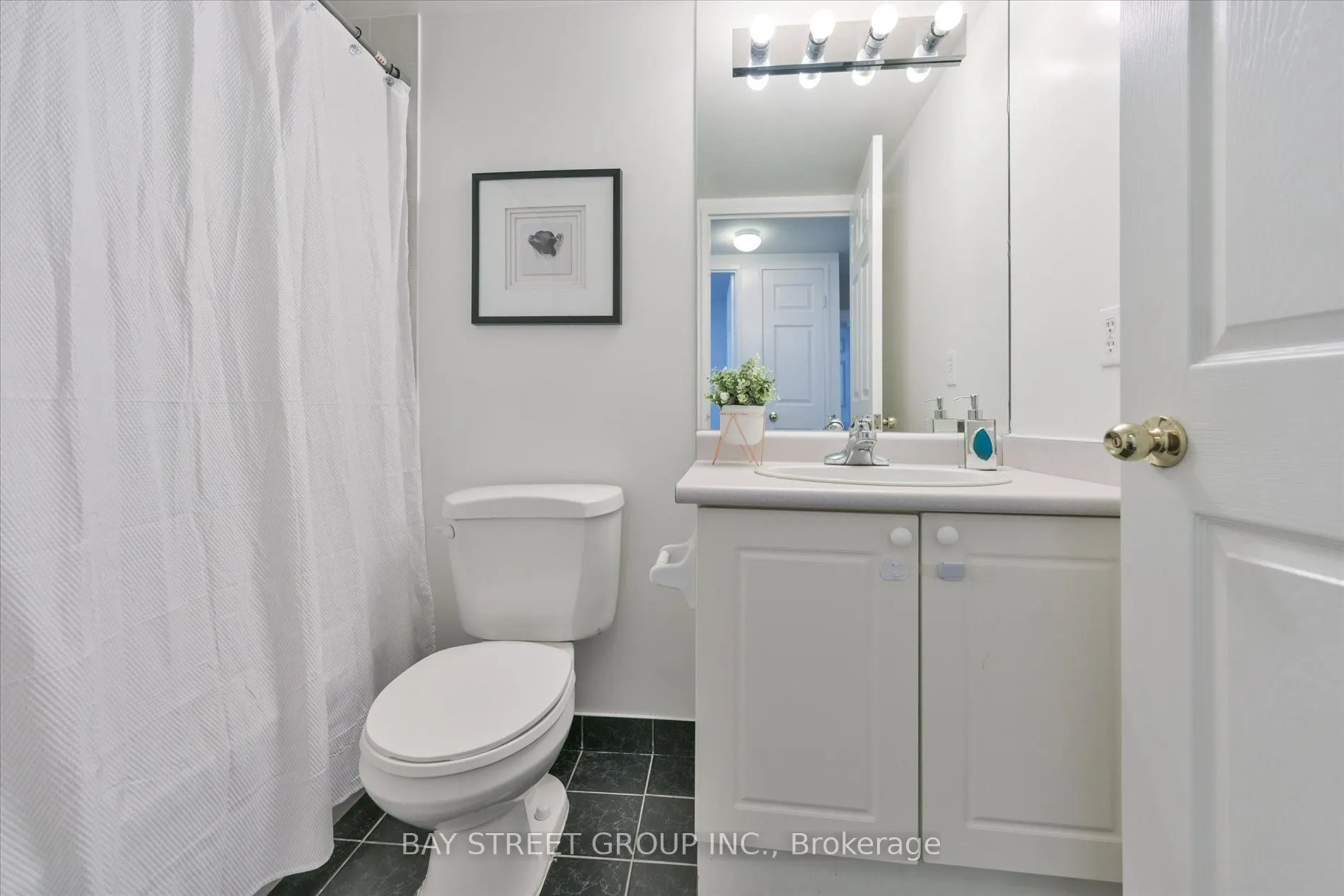 260 Doris Avenue #1210