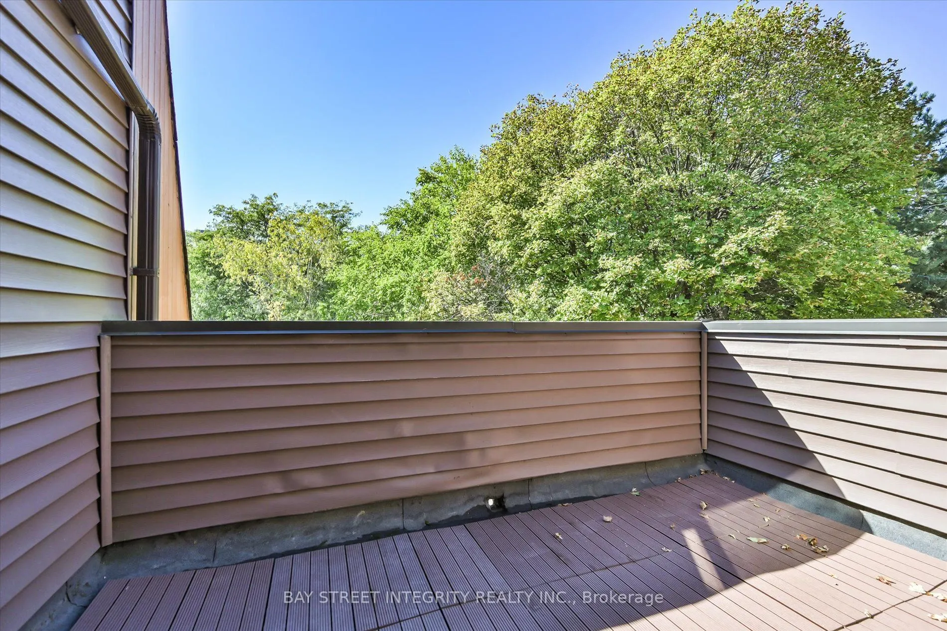 250 Erskine Avenue #7