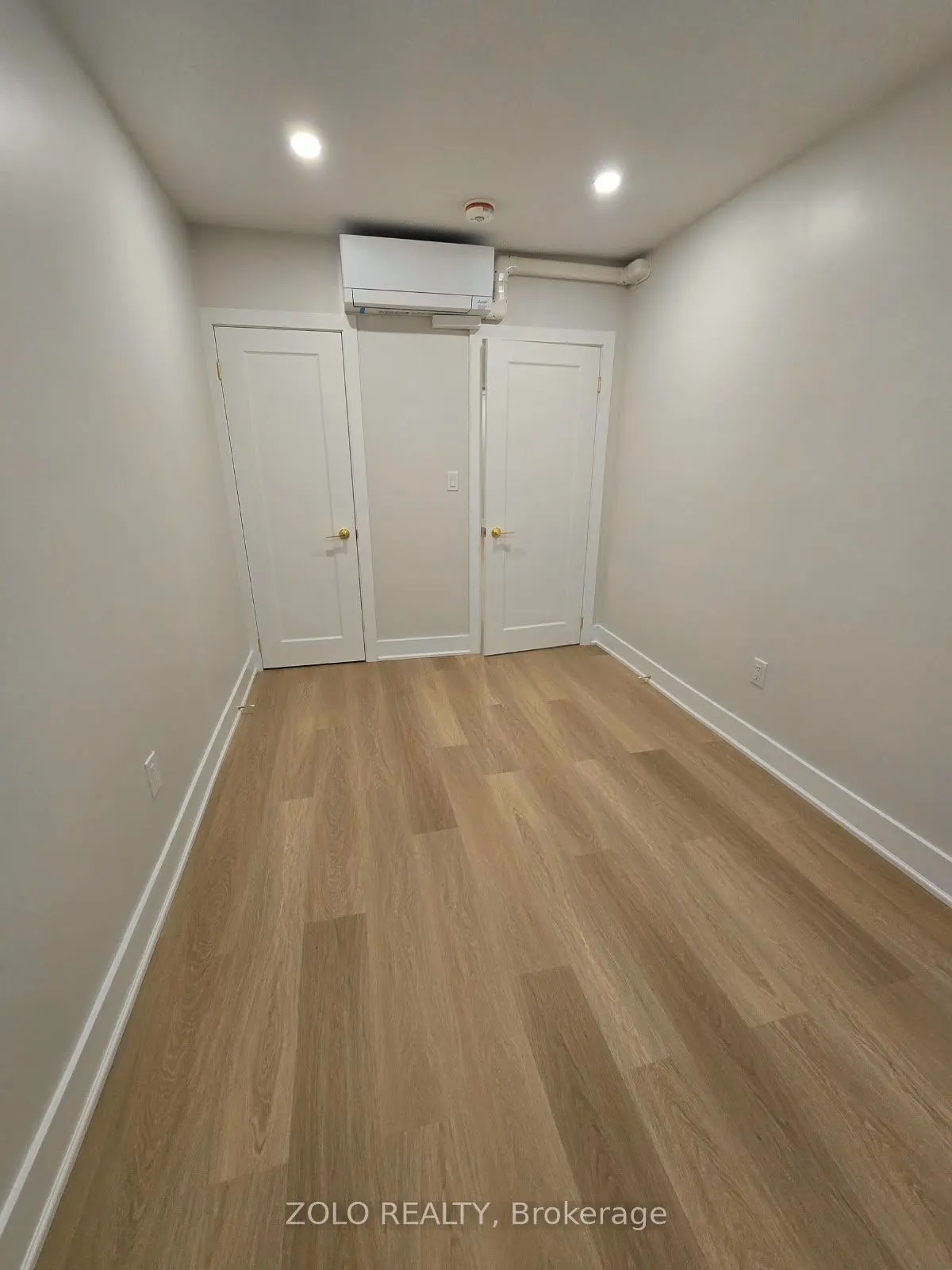 3525 Bathurst Street N ##2