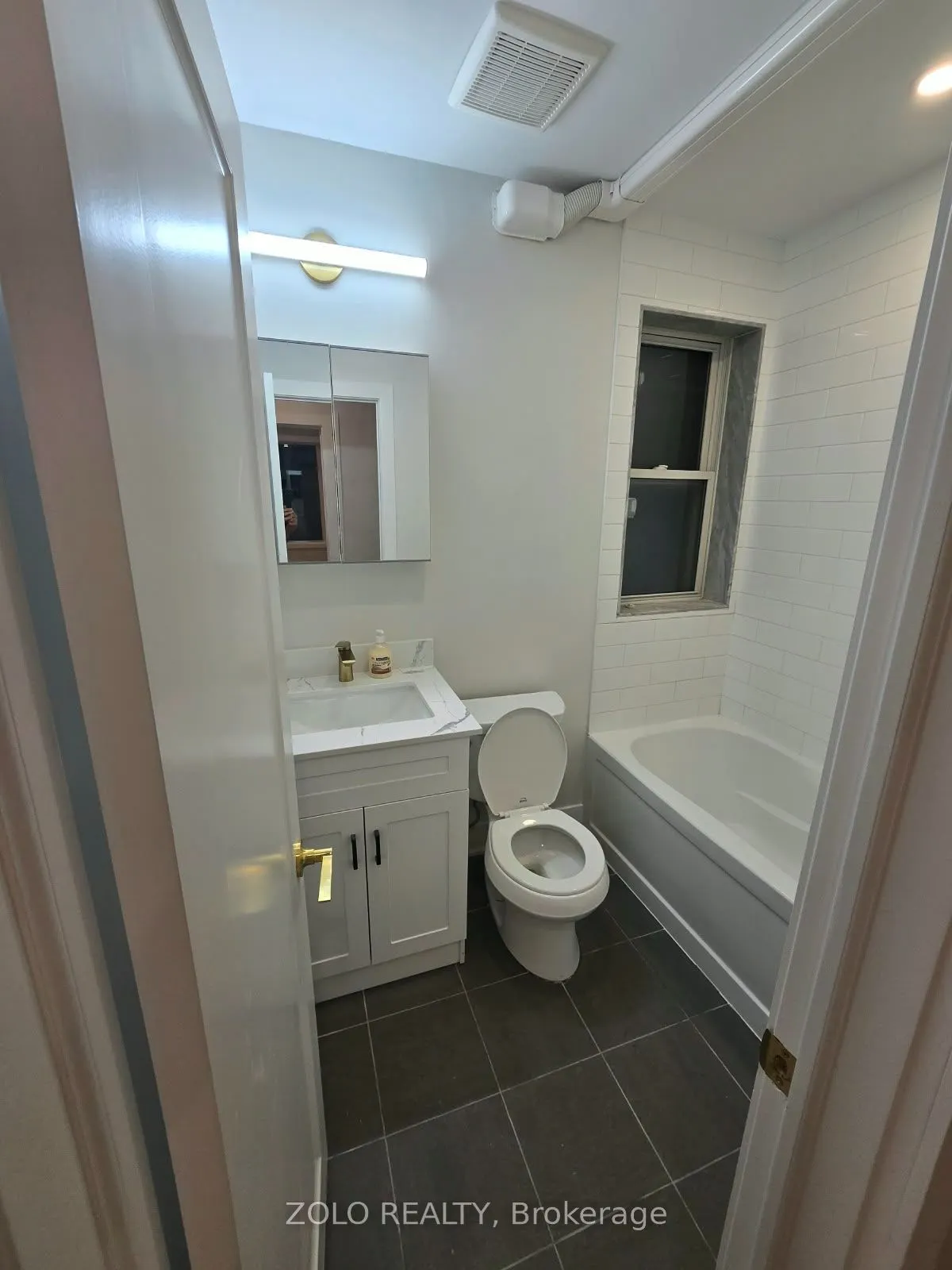 3525 Bathurst Street N ##2