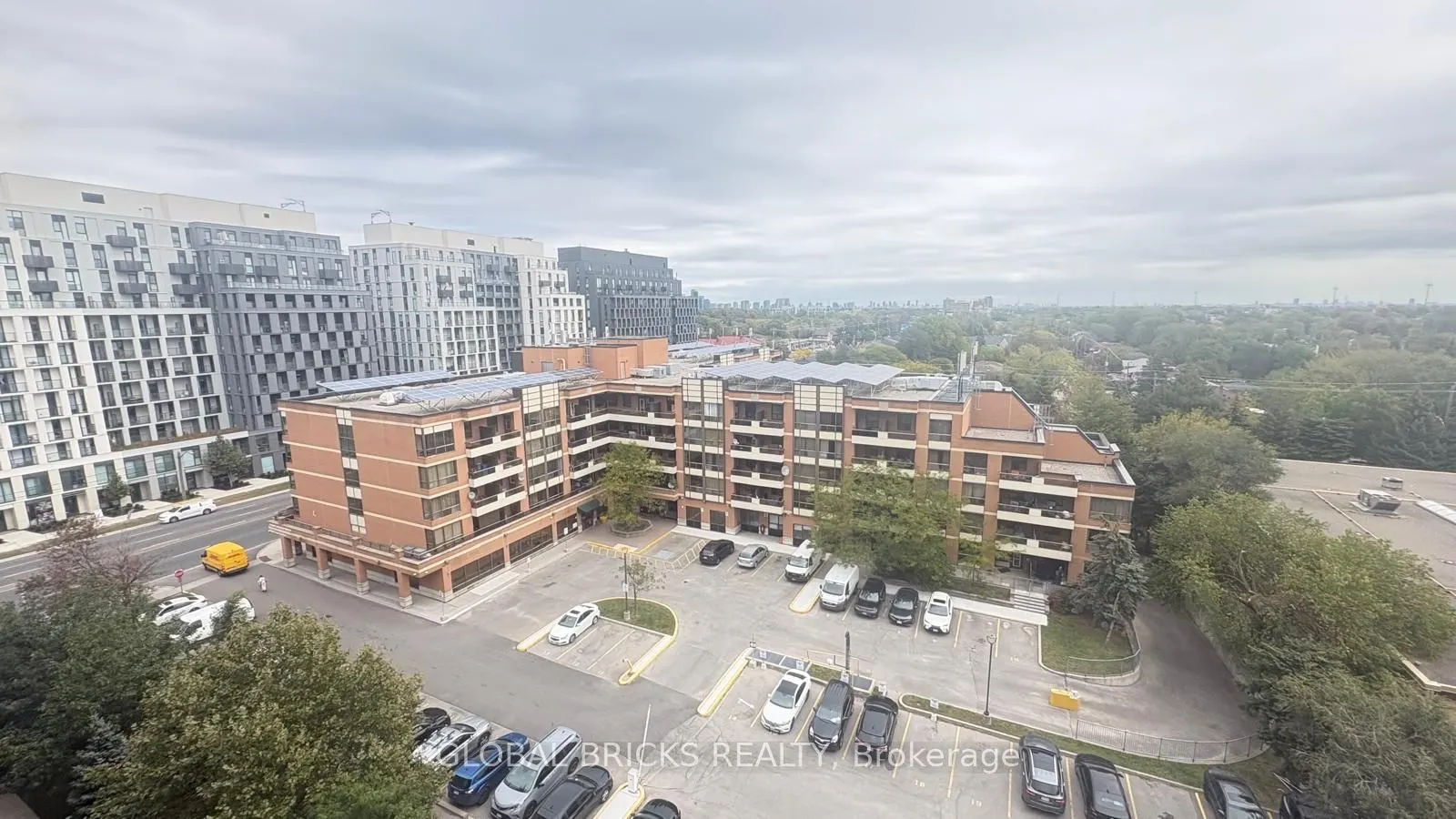 525 Wilson Avenue #911