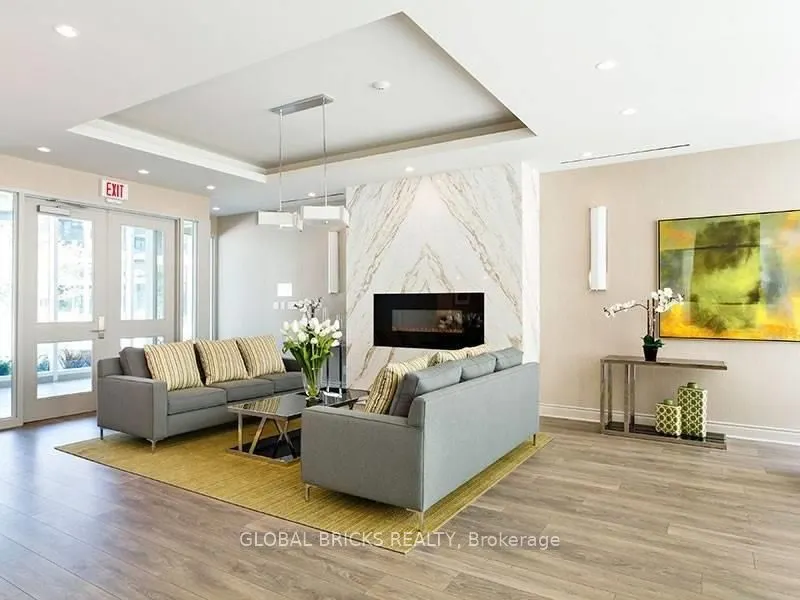 525 Wilson Avenue #911