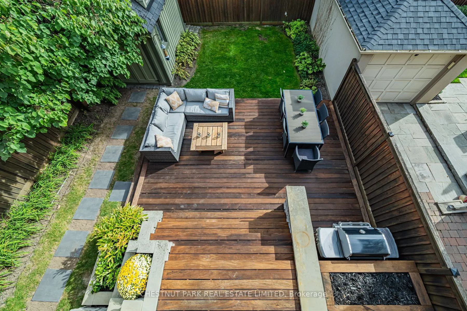 7 Anderson Avenue