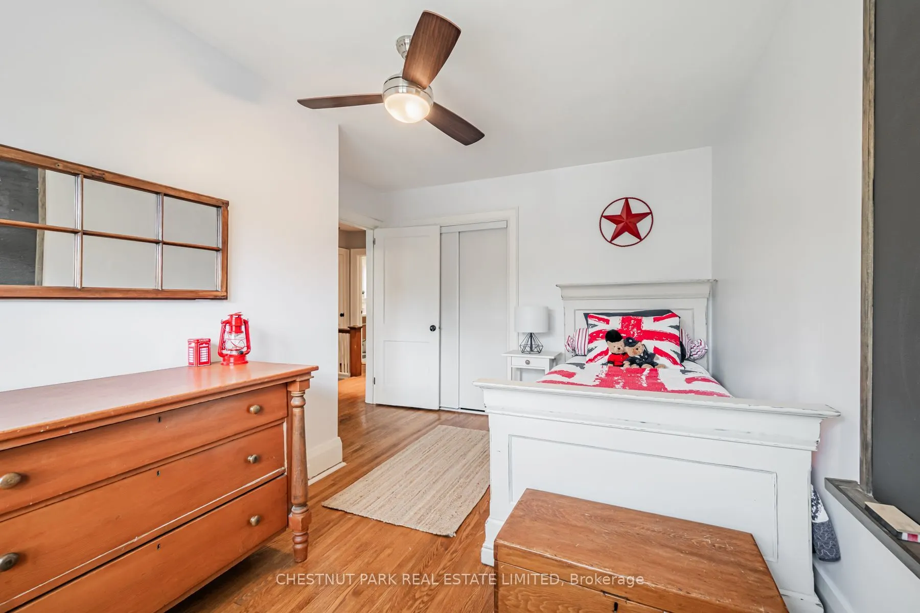 7 Anderson Avenue