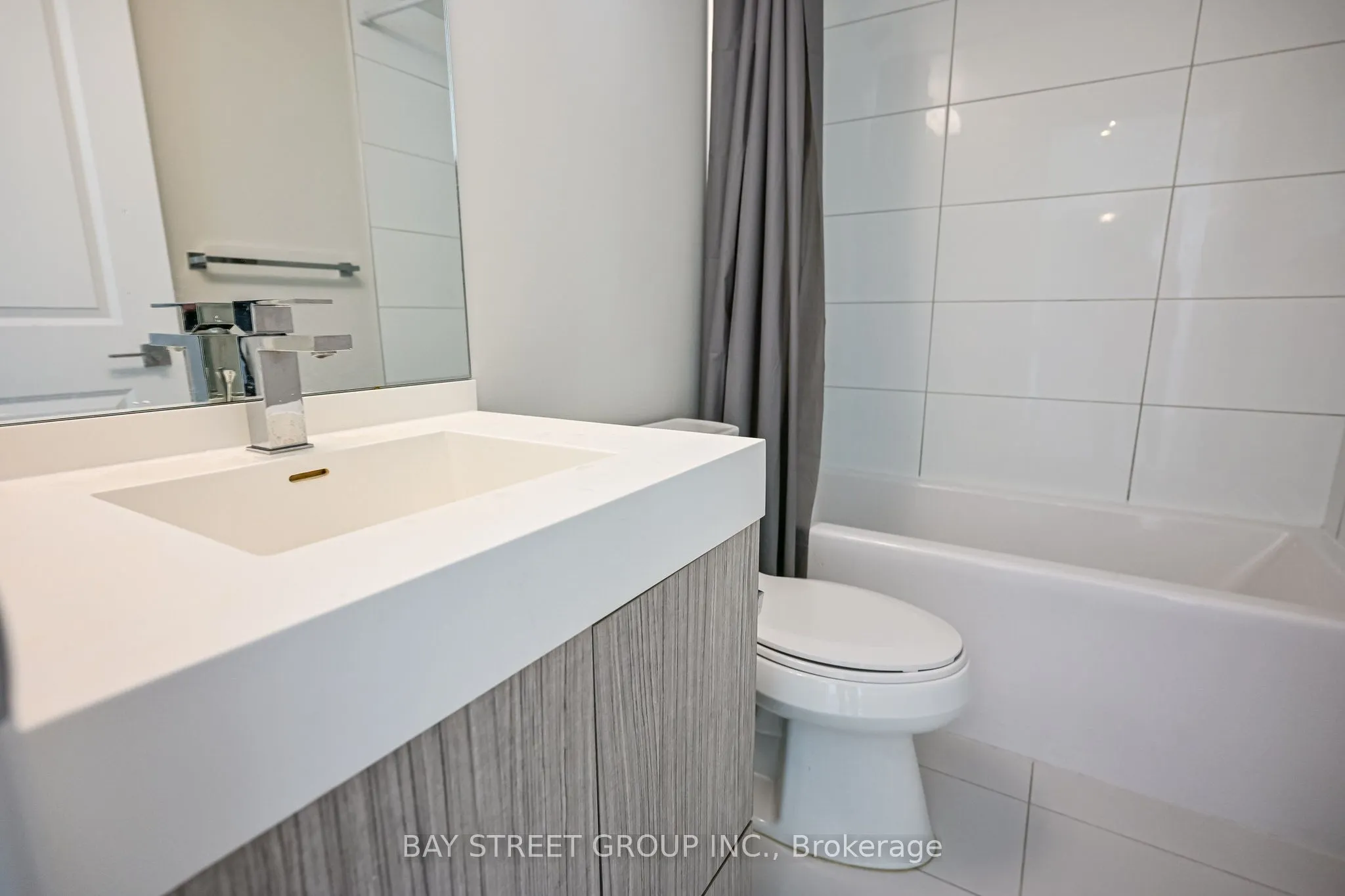251 Jarvis Street #4703