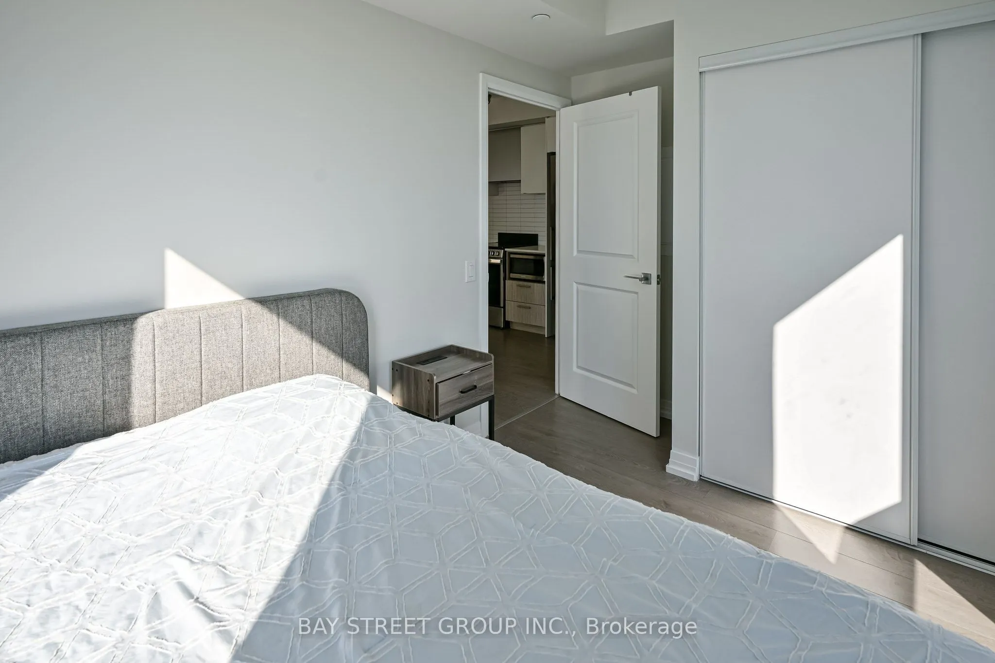 251 Jarvis Street #4703