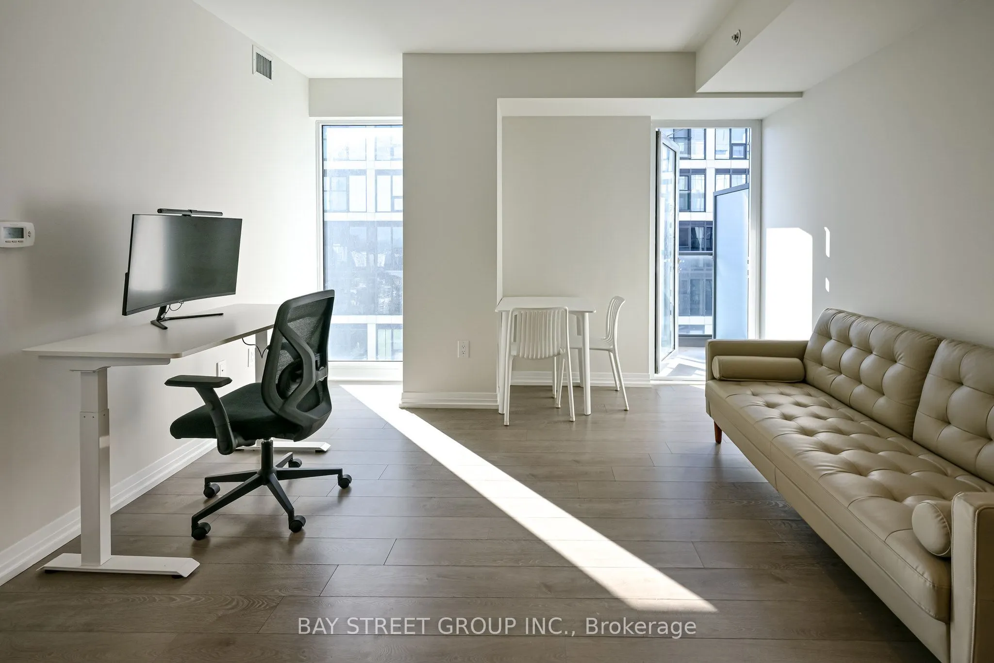 251 Jarvis Street #4703