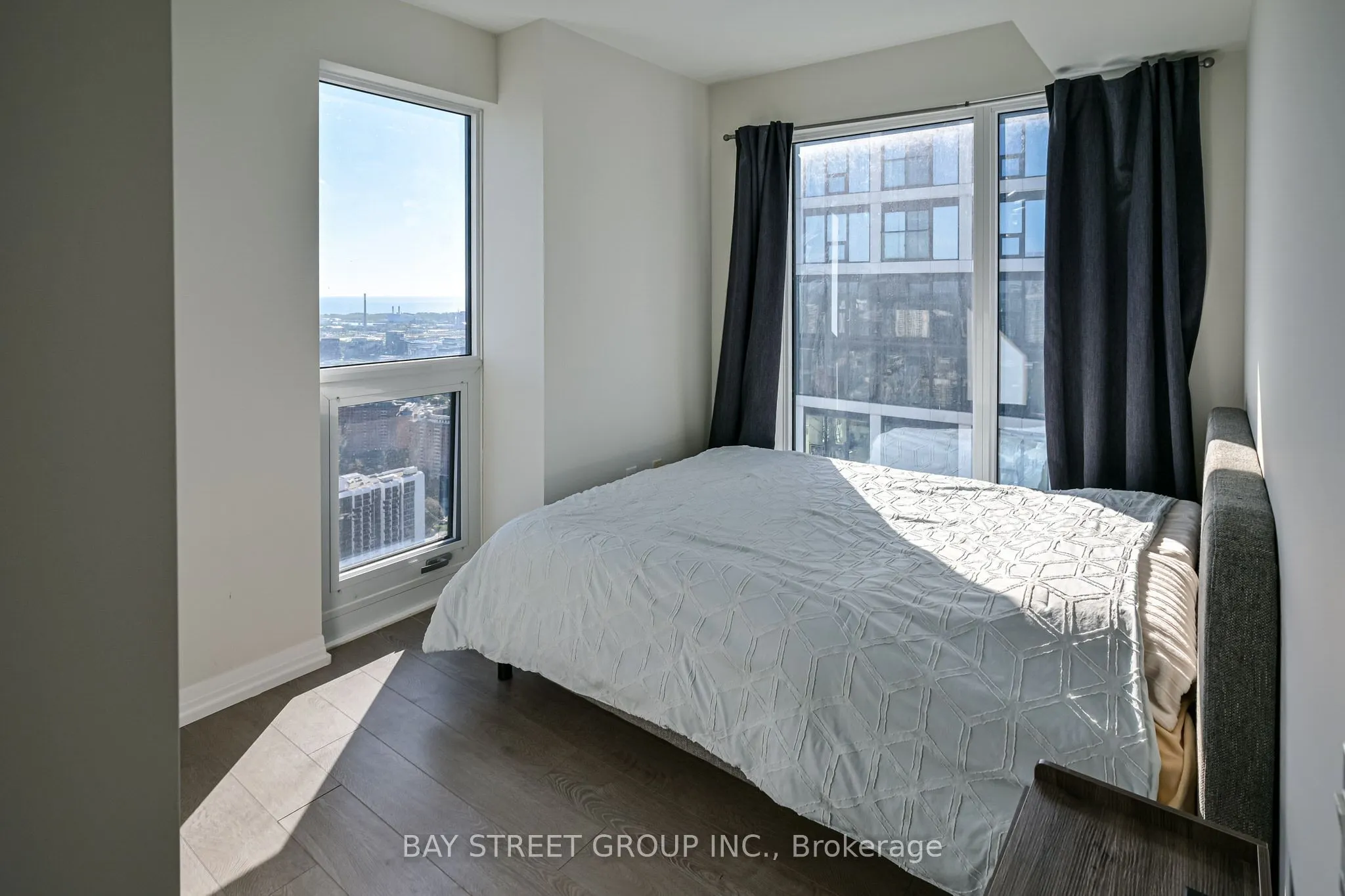 251 Jarvis Street #4703