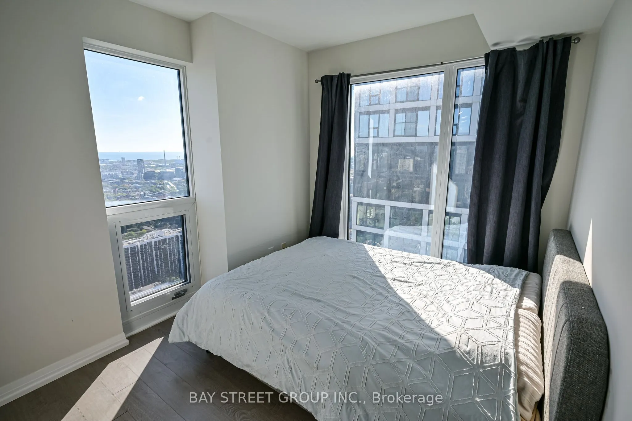 251 Jarvis Street #4703