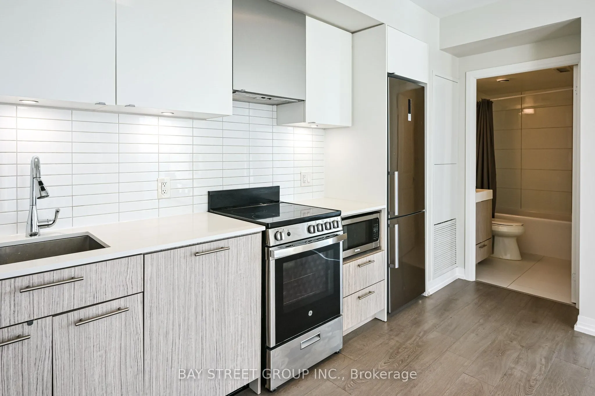 251 Jarvis Street #4703