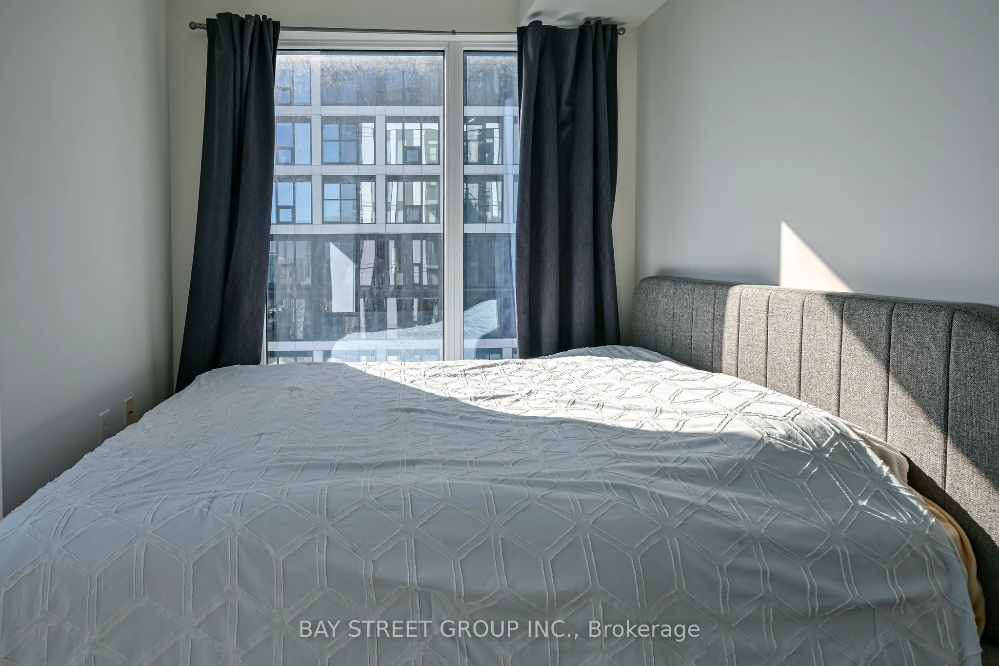 251 Jarvis Street #4703