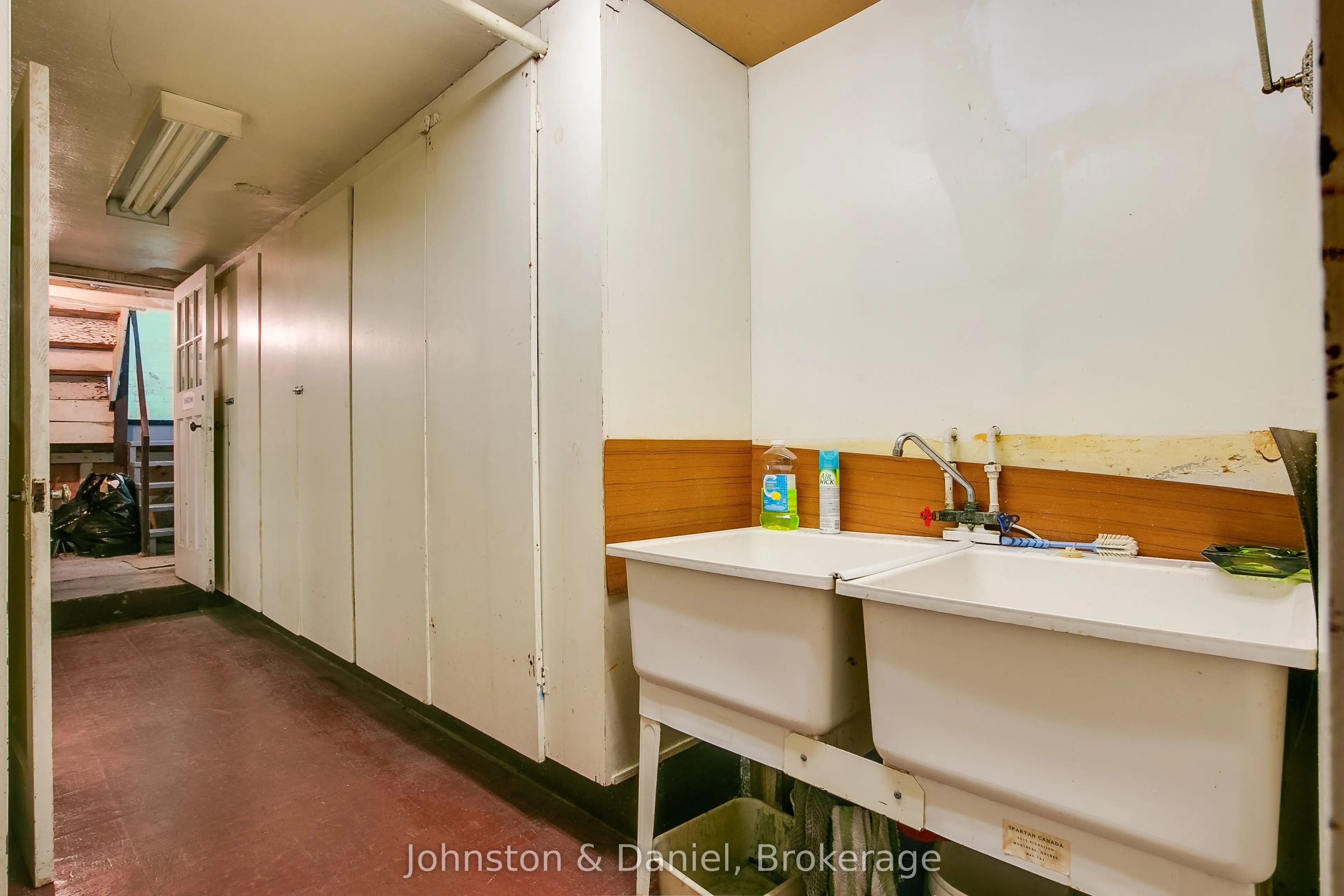 626 Bathurst Street