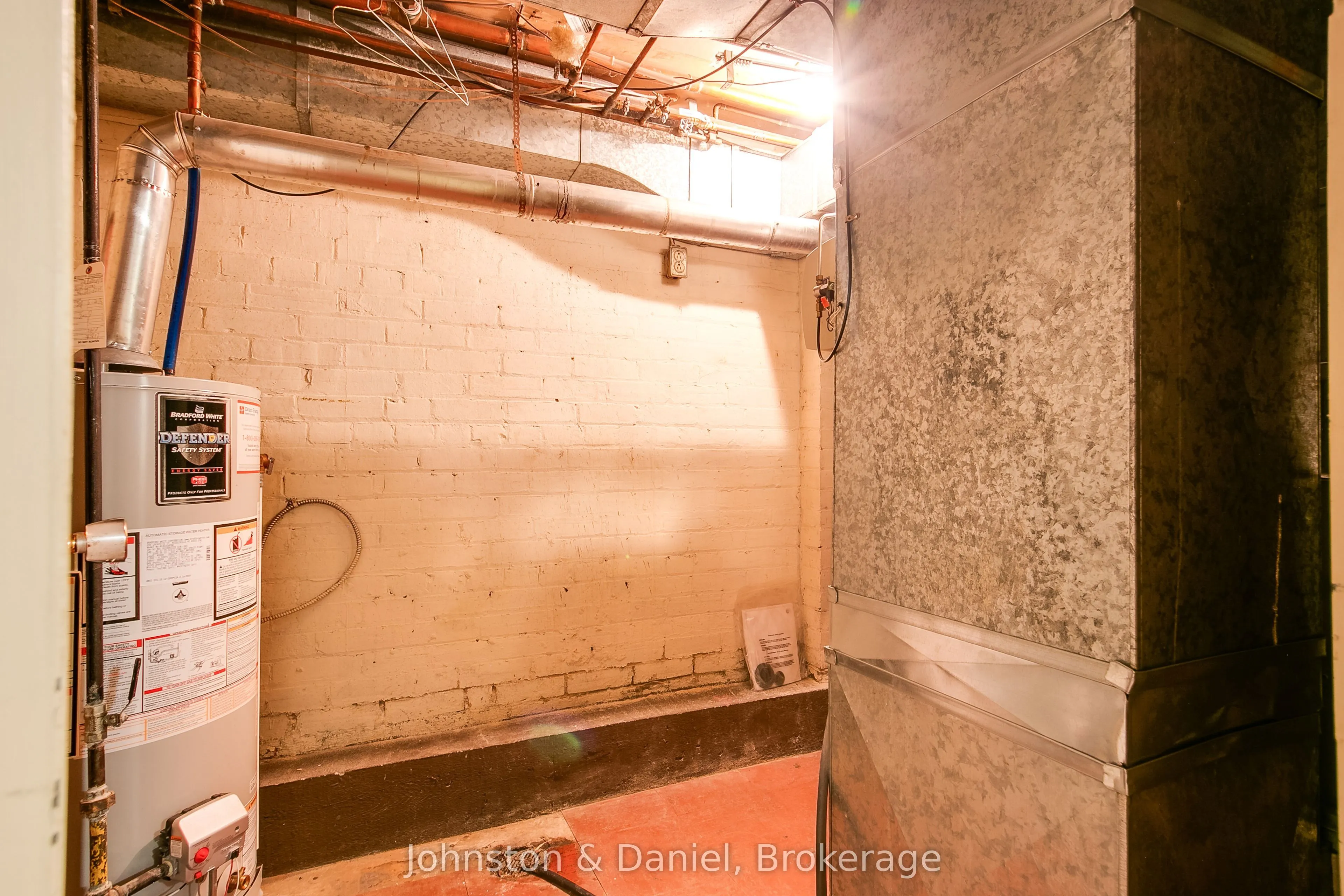 626 Bathurst Street