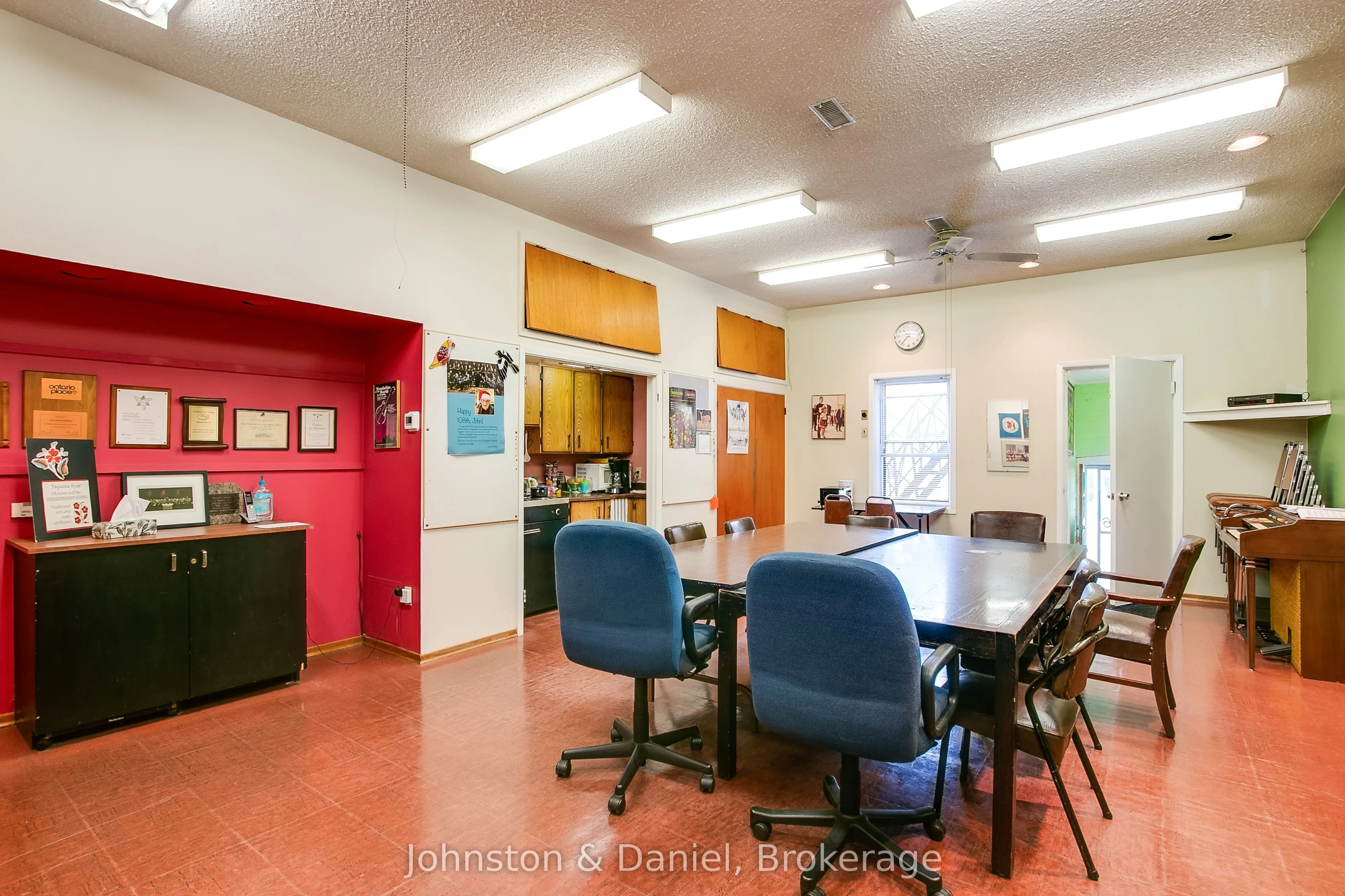 626 Bathurst Street