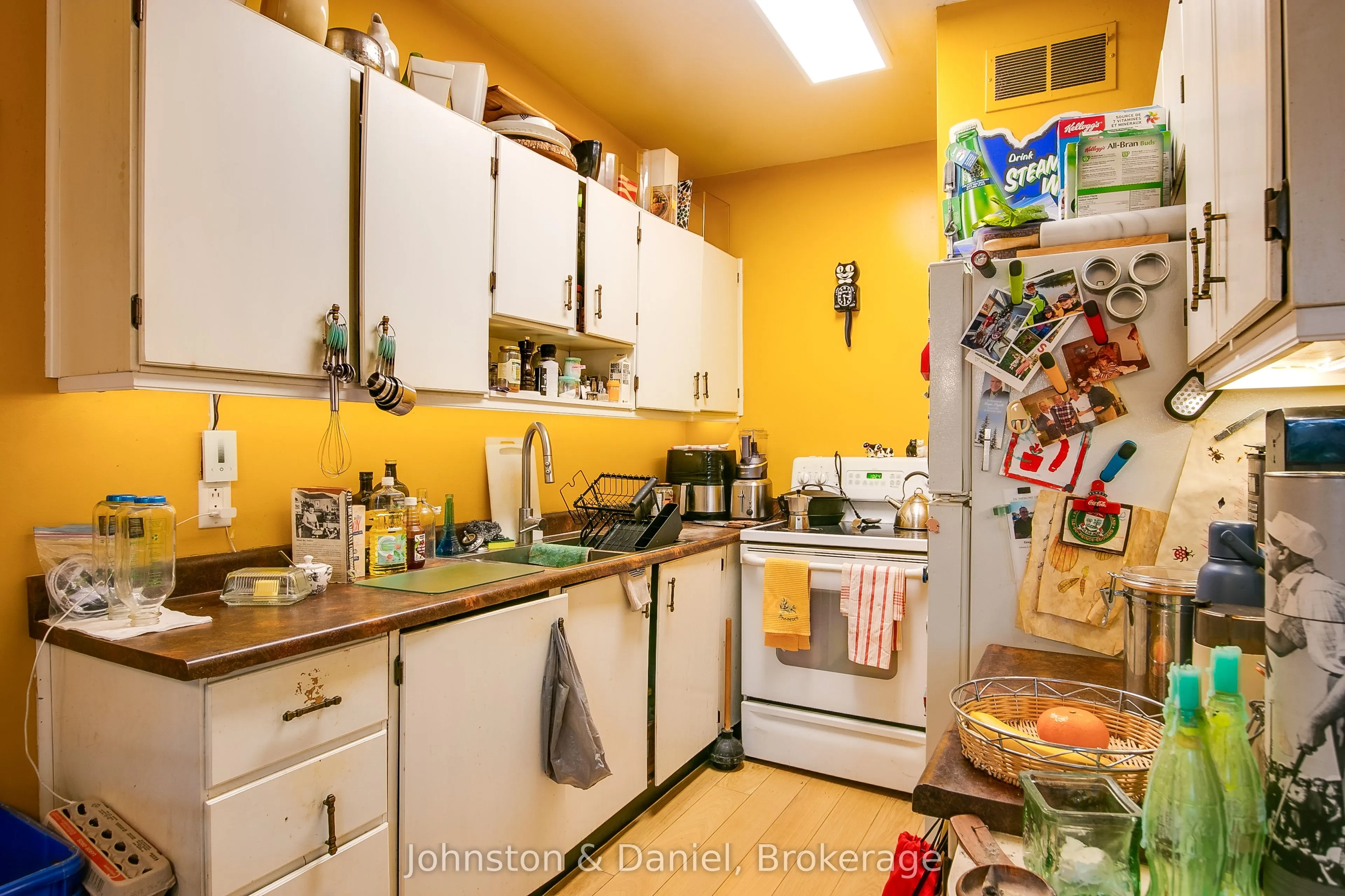 626 Bathurst Street