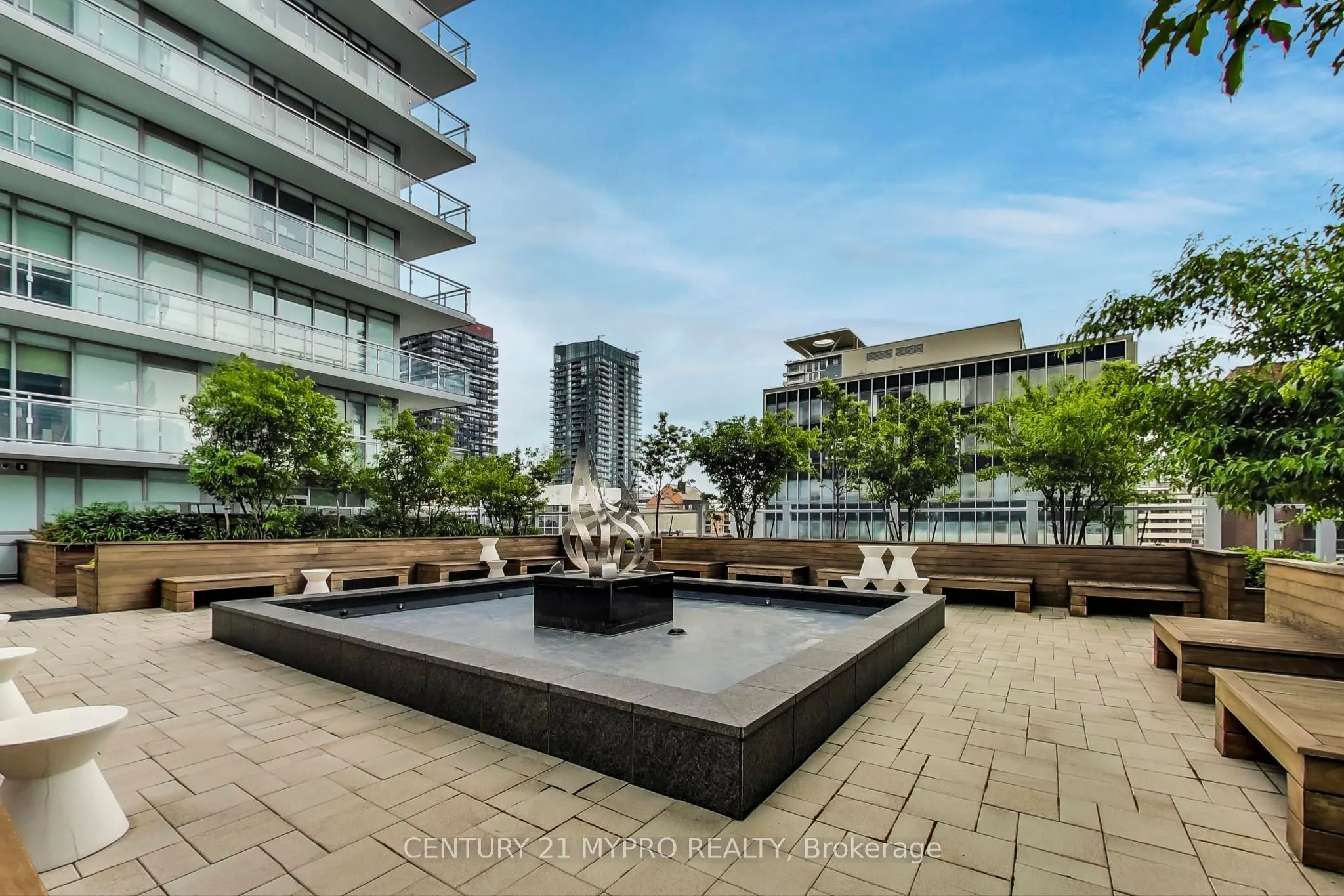 89 Dunfield Avenue #2209