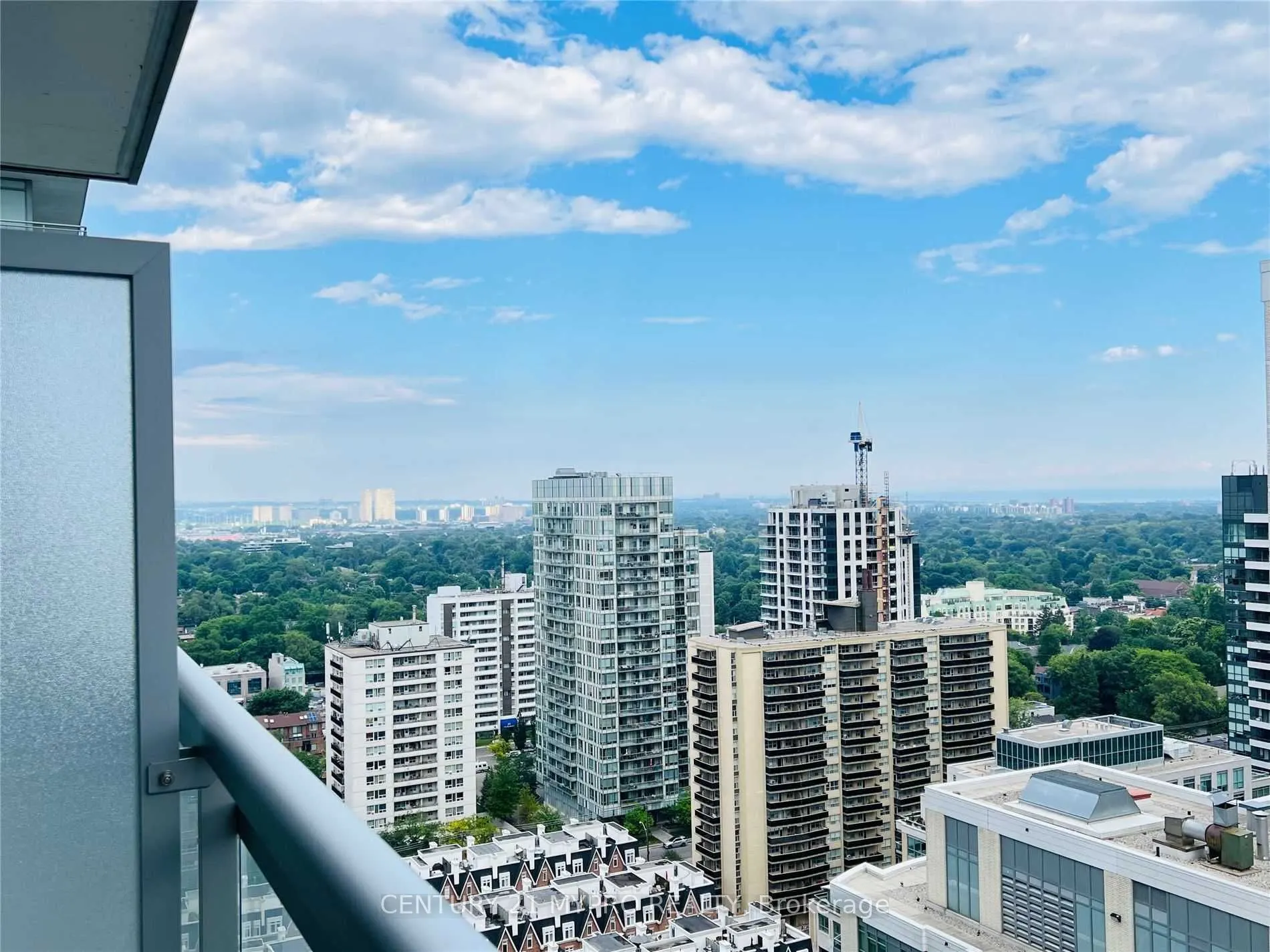 89 Dunfield Avenue #2209