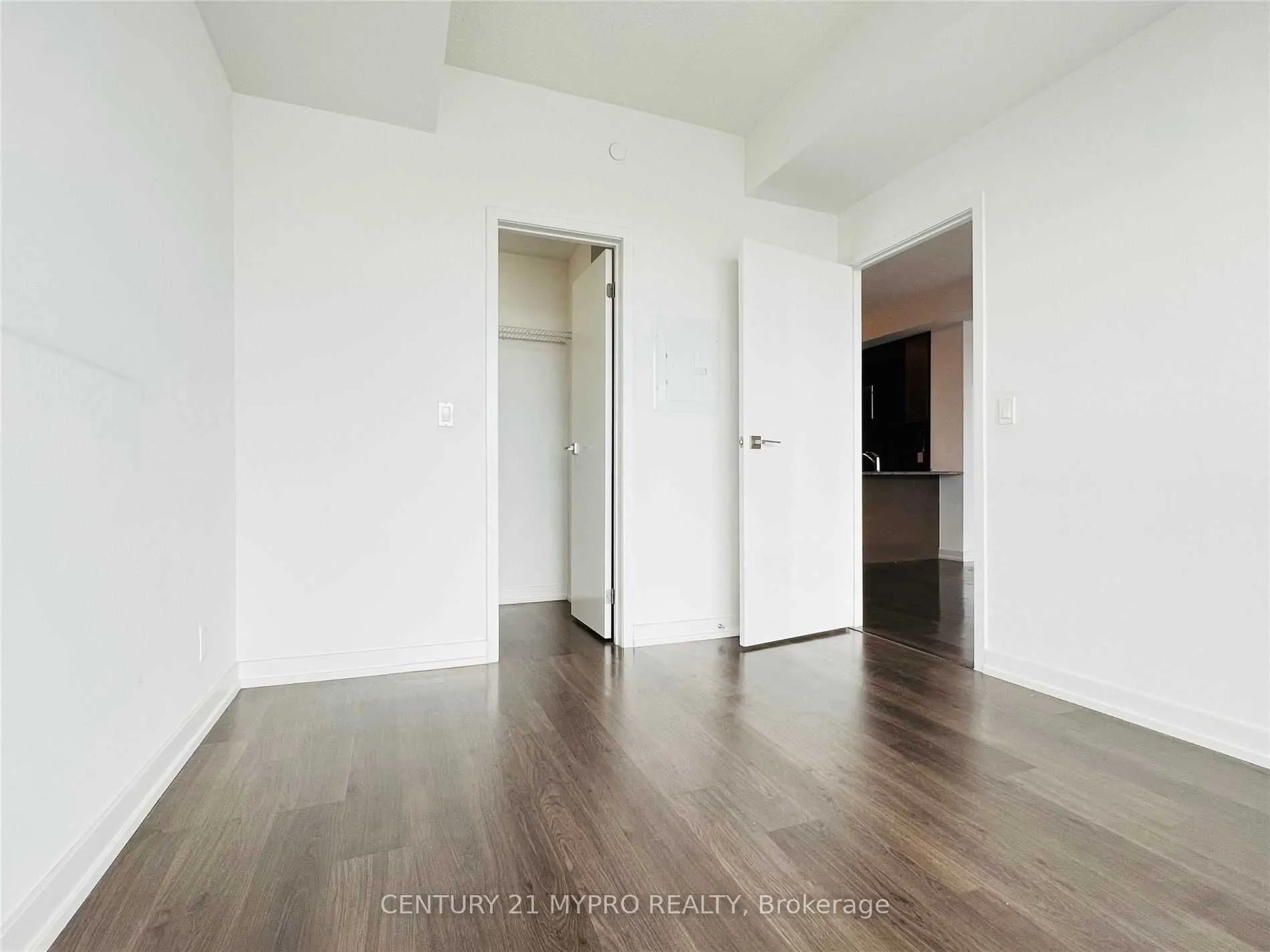 89 Dunfield Avenue #2209