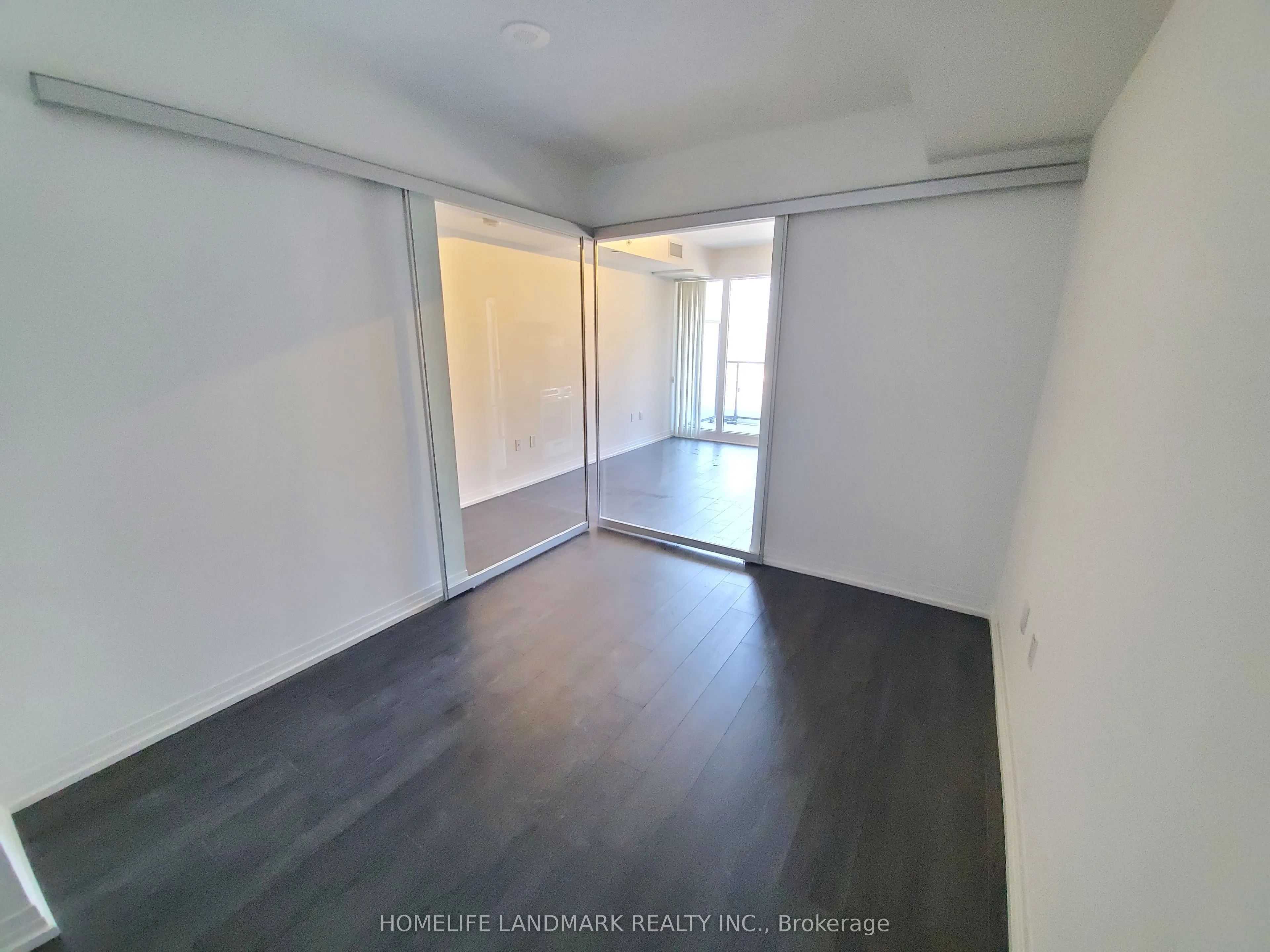 251 Jarvis Street #734