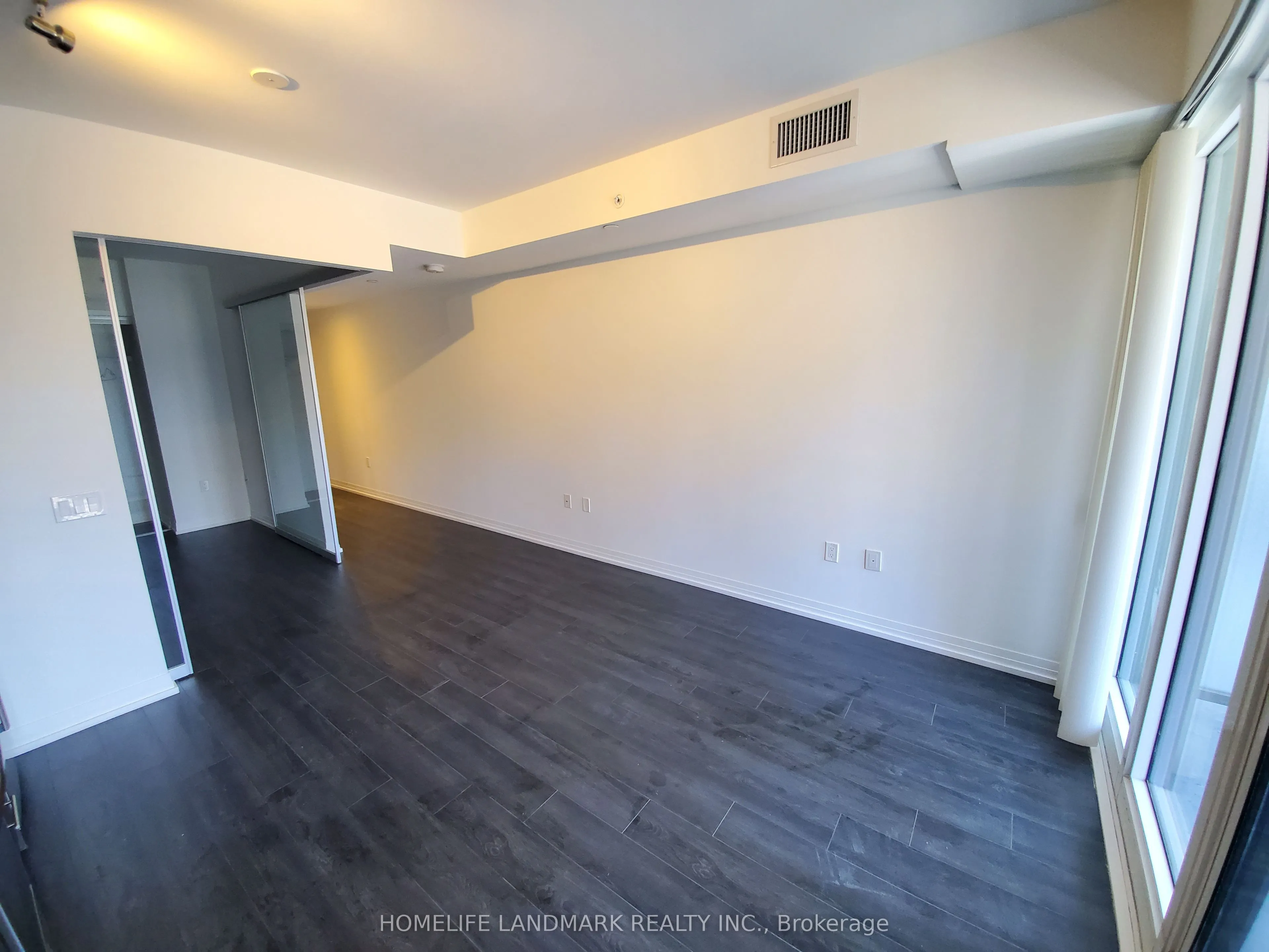 251 Jarvis Street #734