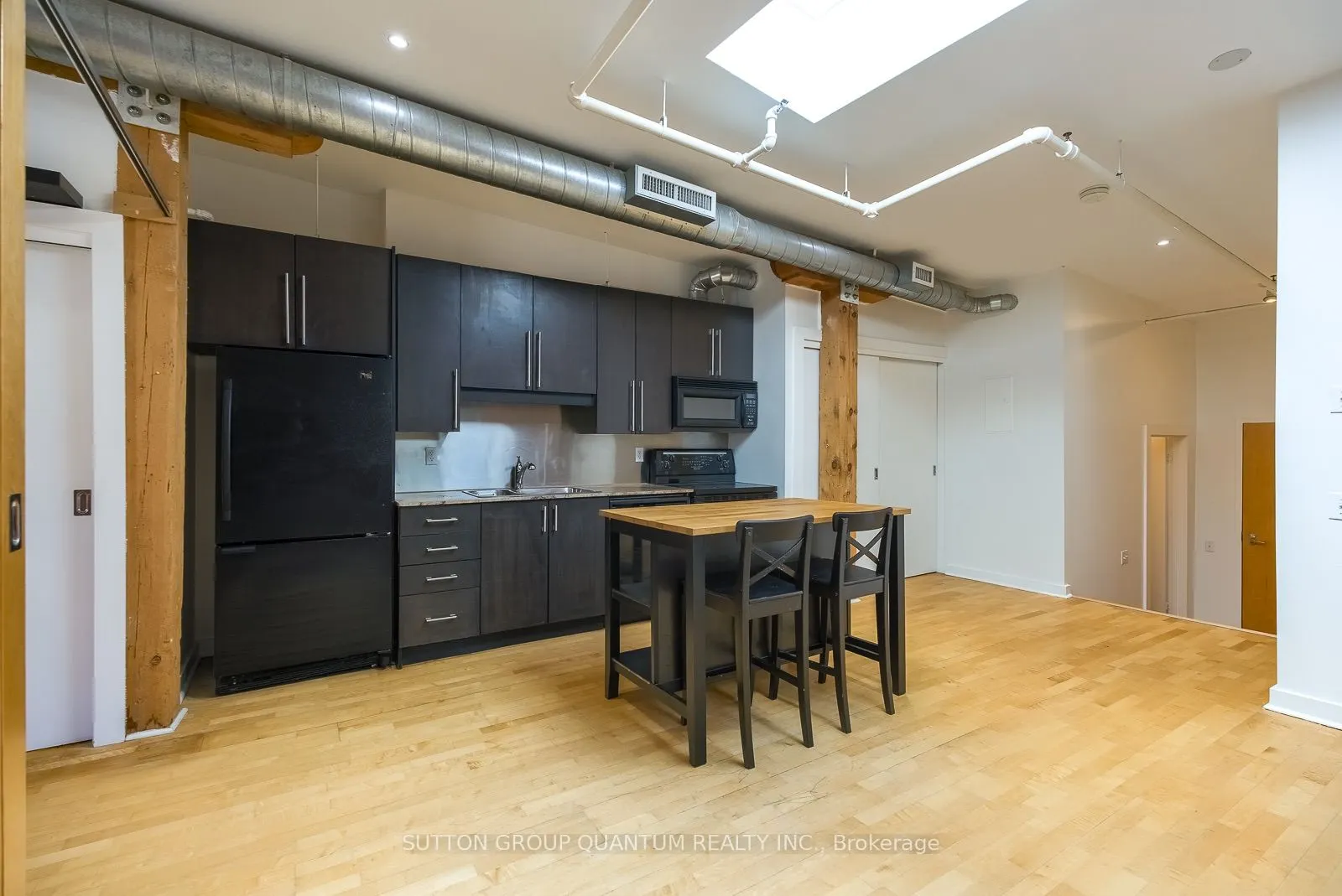 81A Front Street E #413