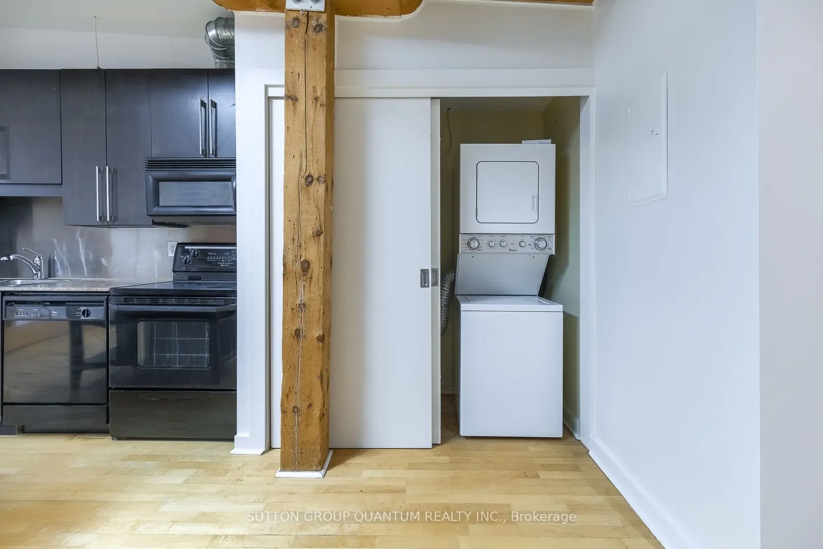 81A Front Street E #413