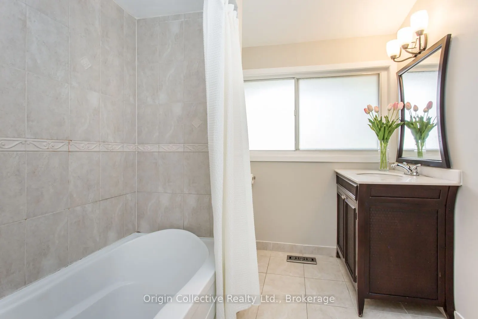 10 Esterbrooke Avenue #40