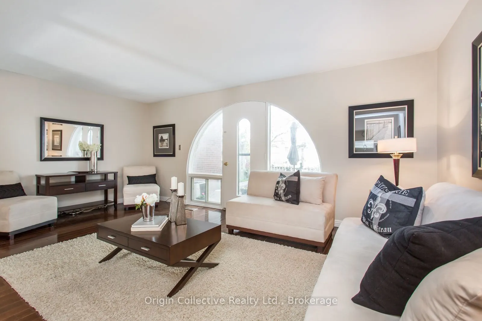 10 Esterbrooke Avenue #40