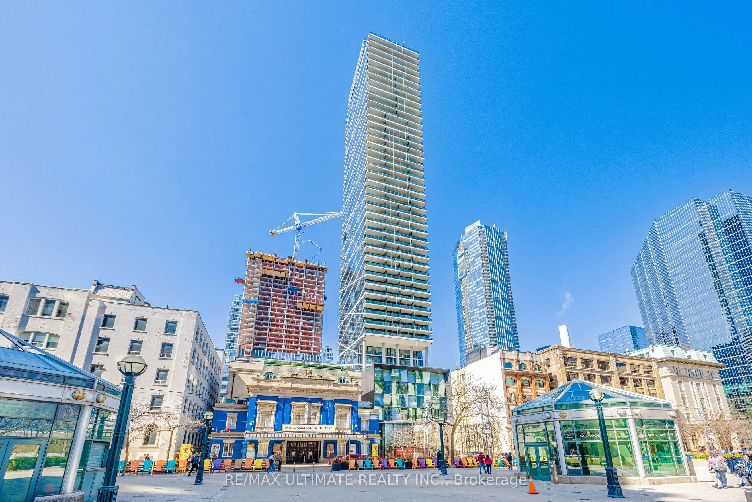 224 King Street W #1504