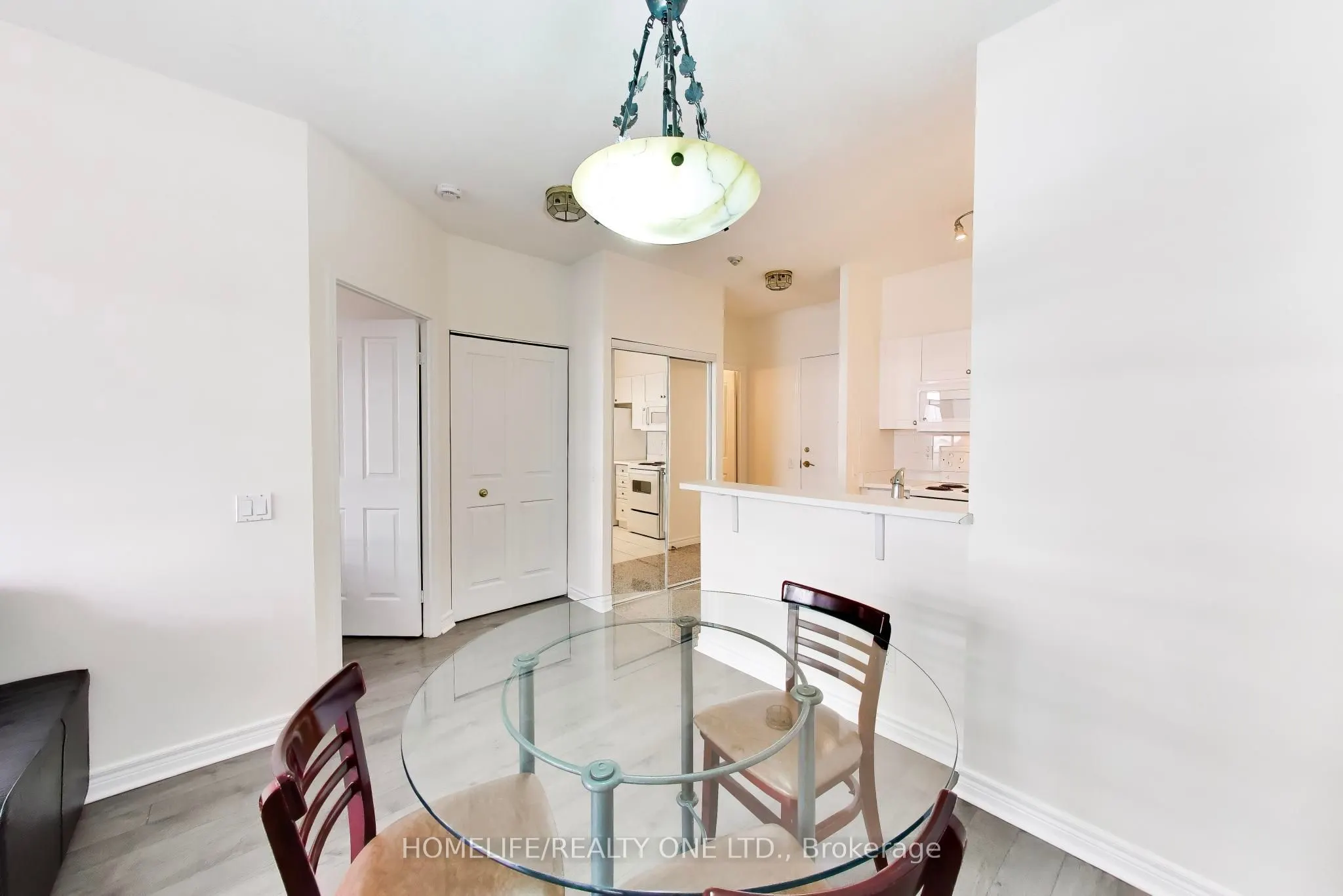 152 St Patrick Street #1105