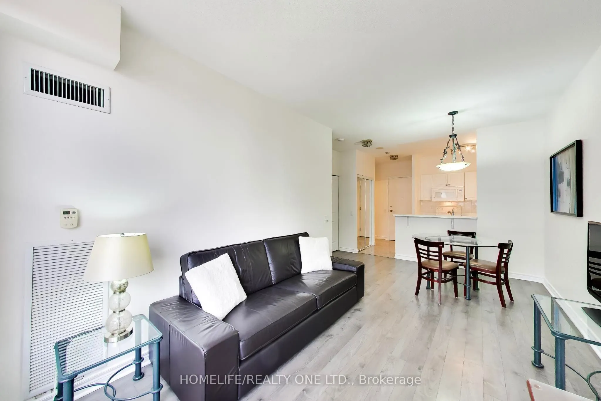 152 St Patrick Street #1105