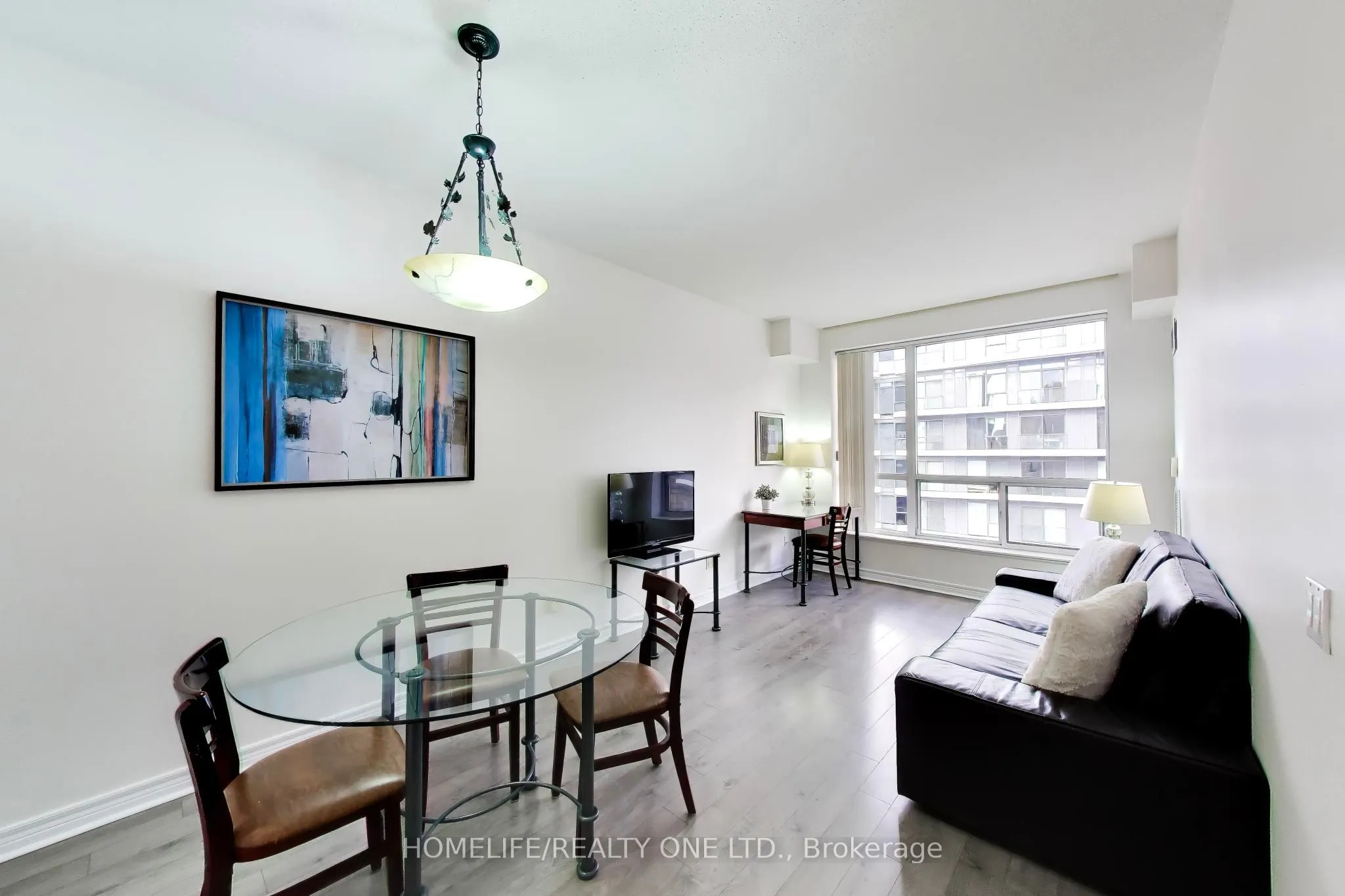 152 St Patrick Street #1105